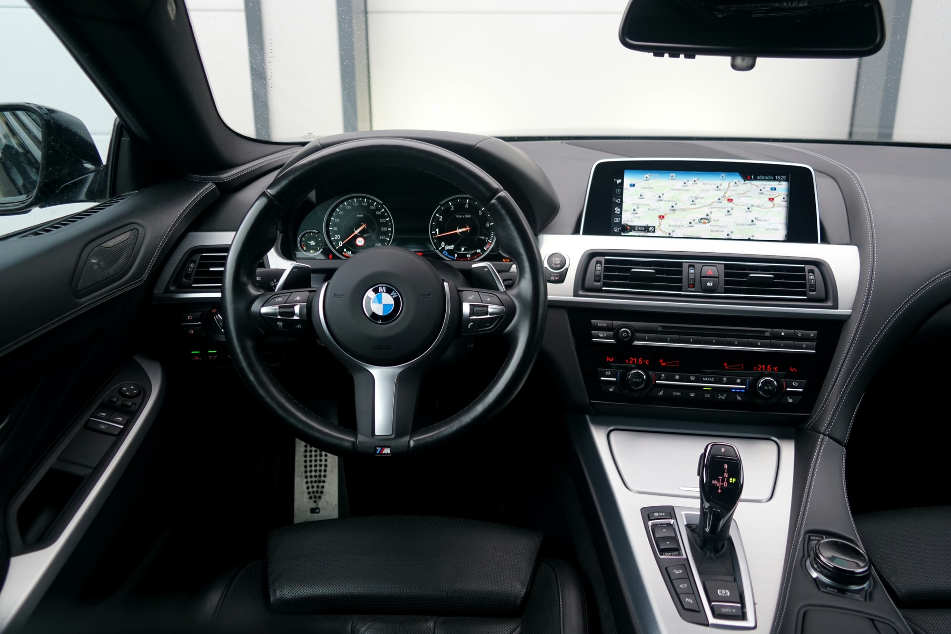 BMW 650i Coupé xDrive M Sport Edition (CH)-image-5
