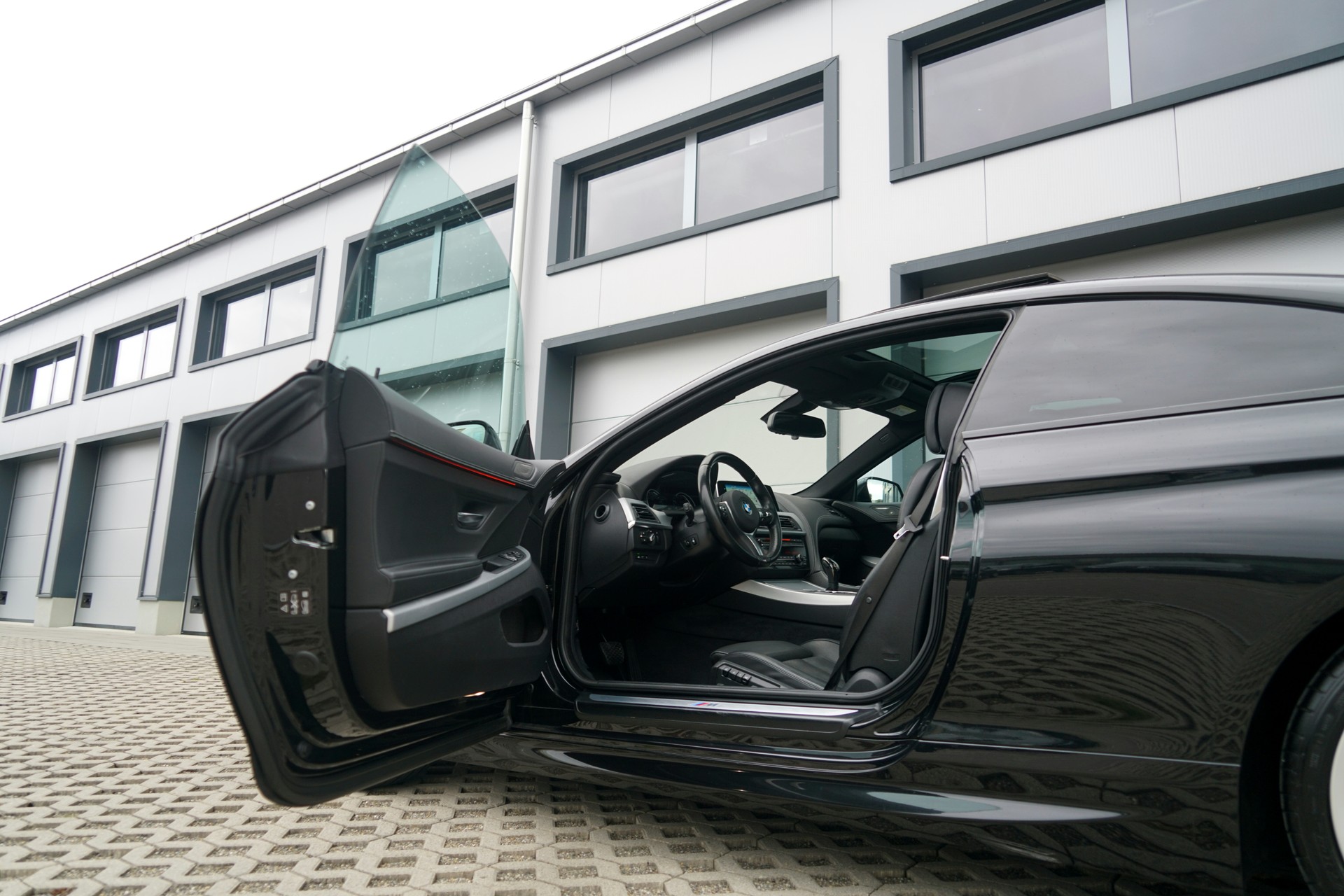 BMW 650i Coupé xDrive M Sport Edition (CH)-image-3
