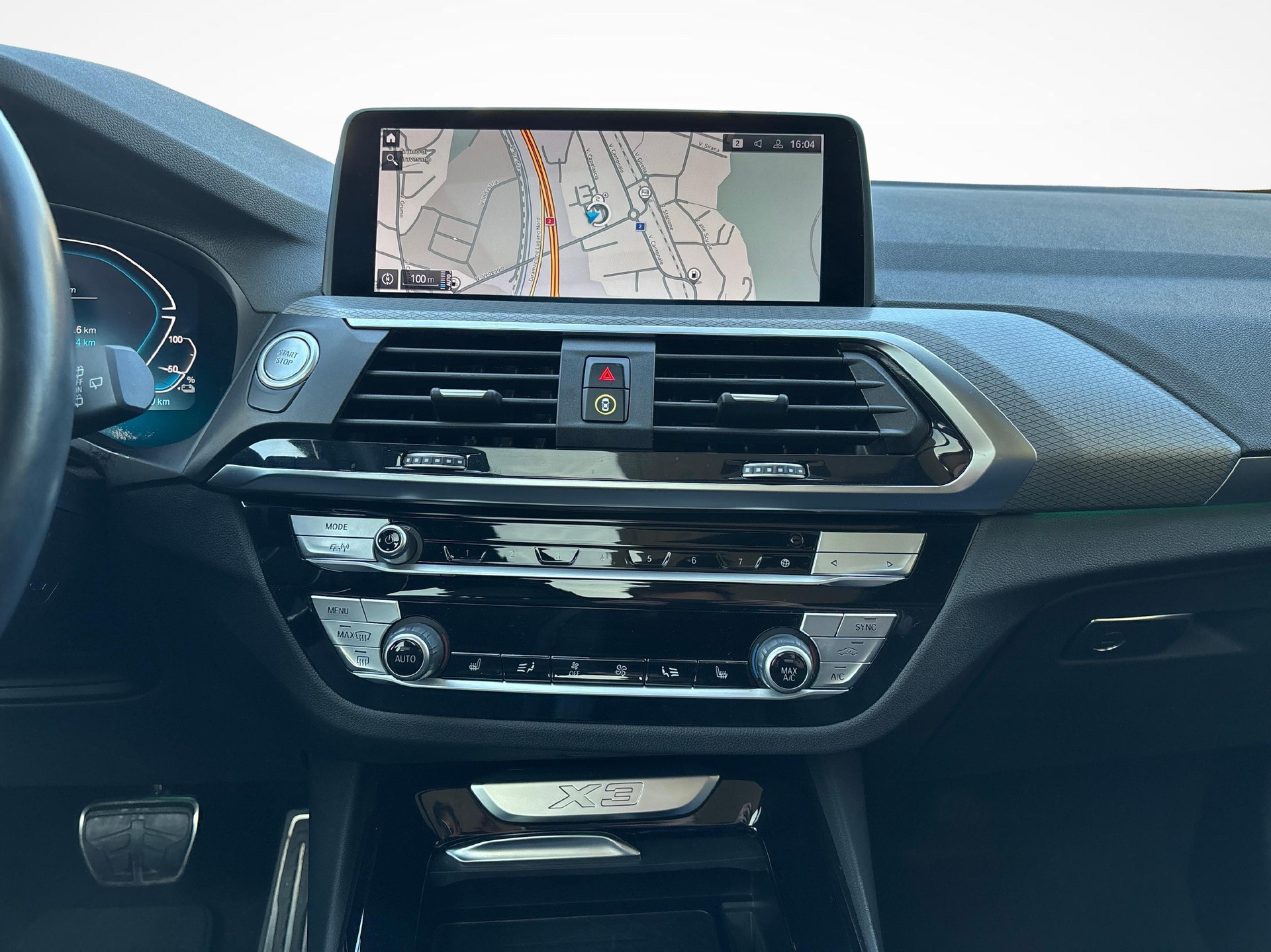 BMW X3 30e xDrive SAG-image-14