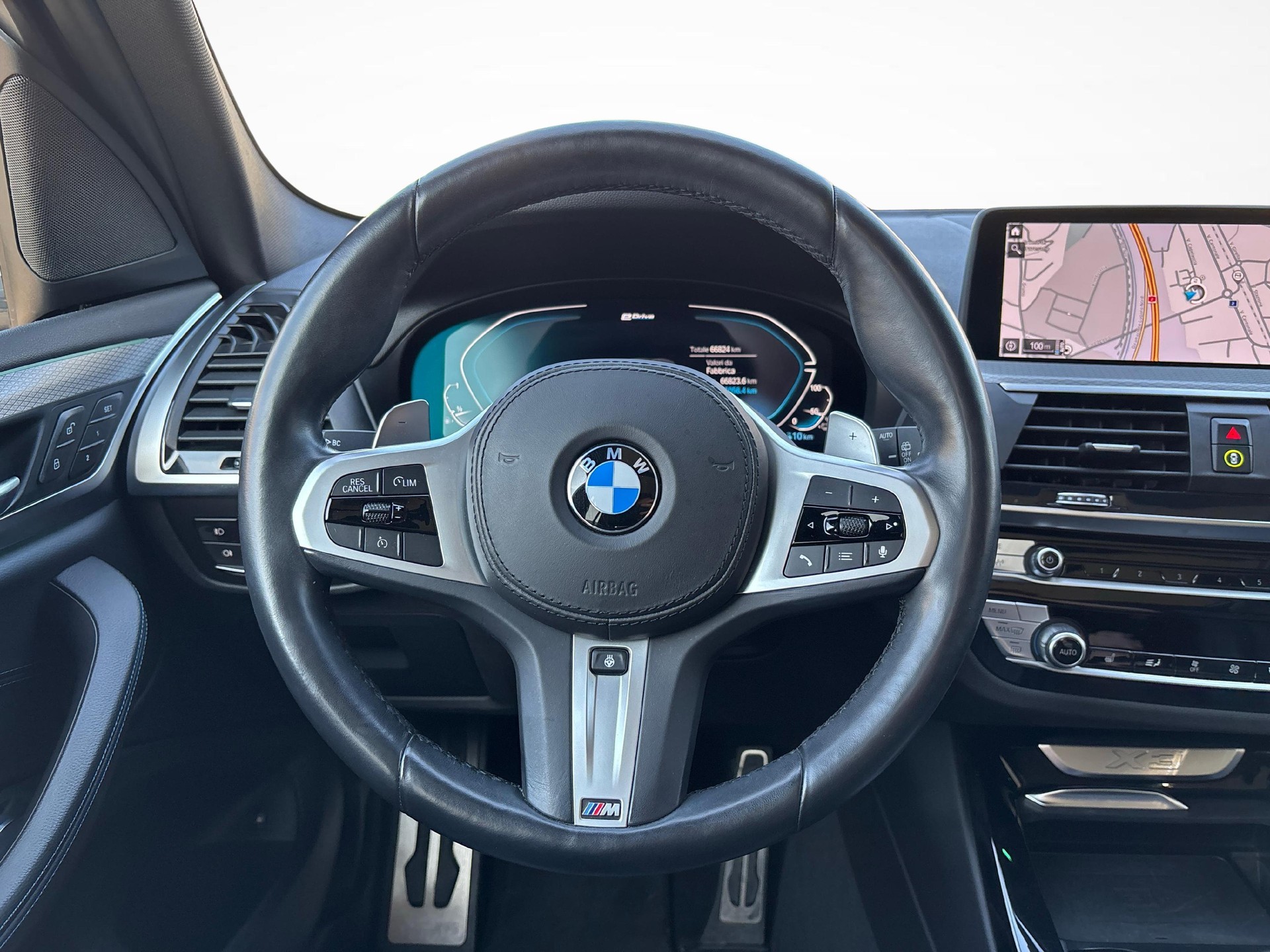BMW X3 30e xDrive SAG-image-12