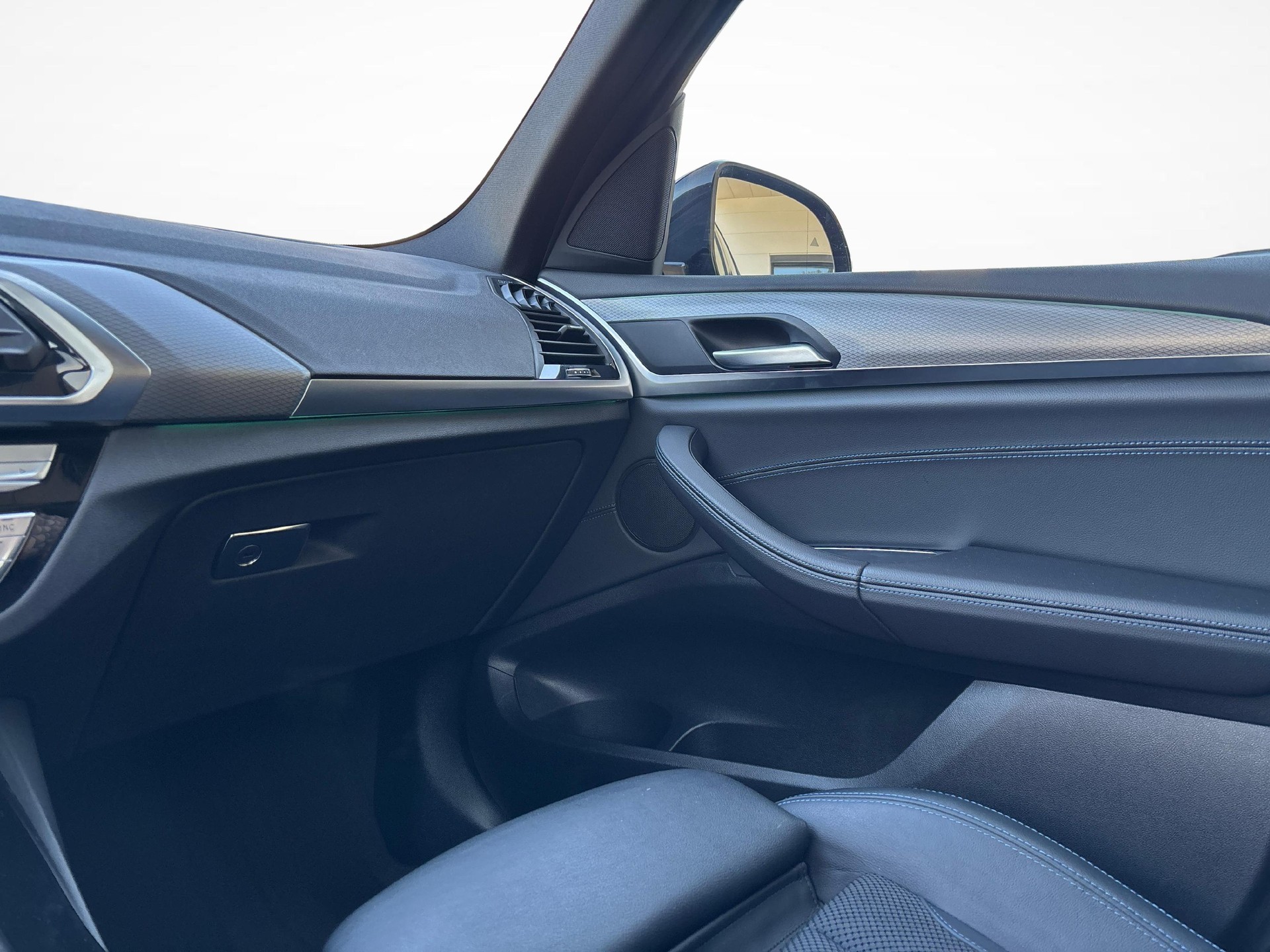 BMW X3 30e xDrive SAG-image-18