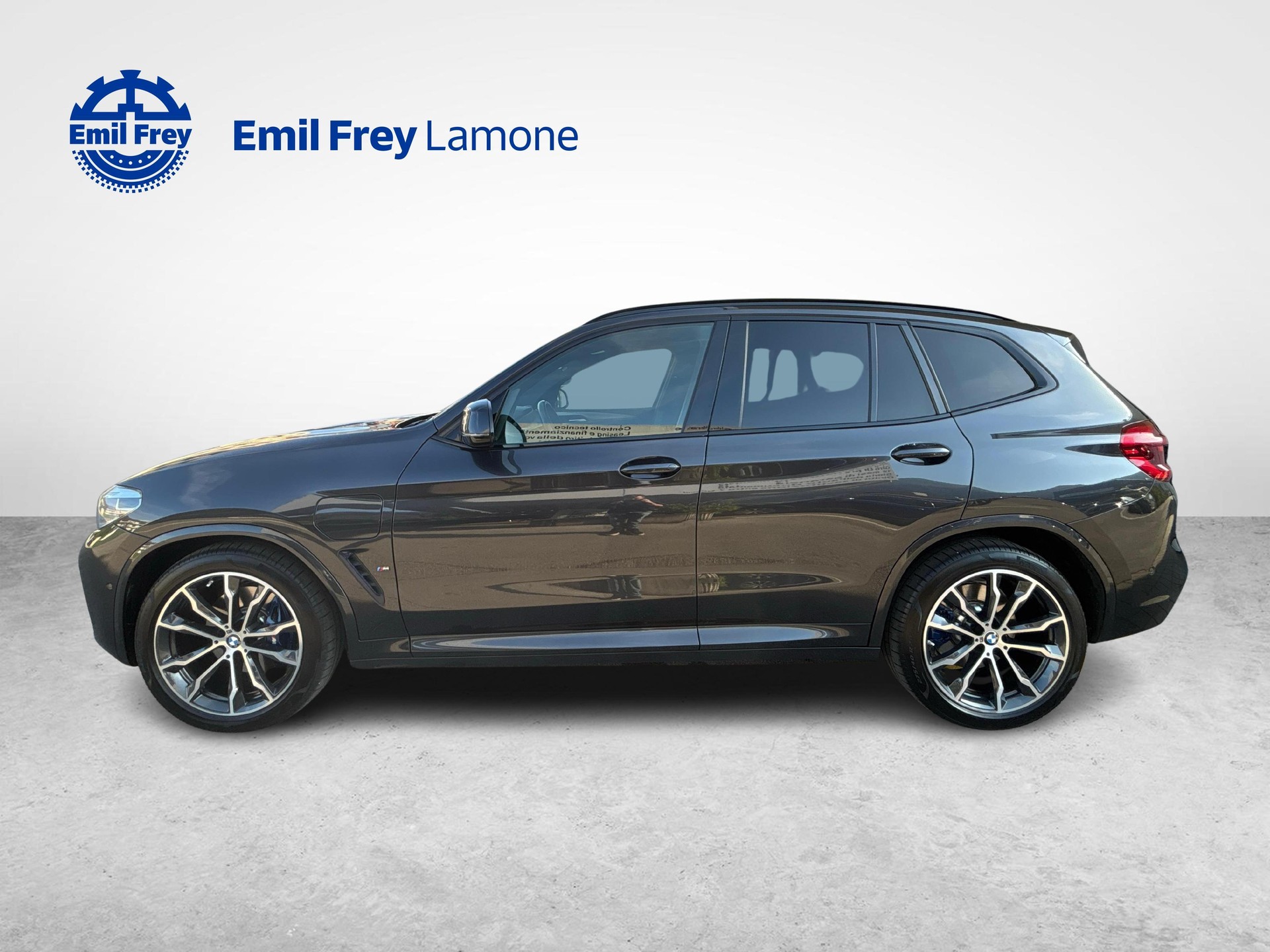 BMW X3 30e xDrive SAG-showroom-element-3