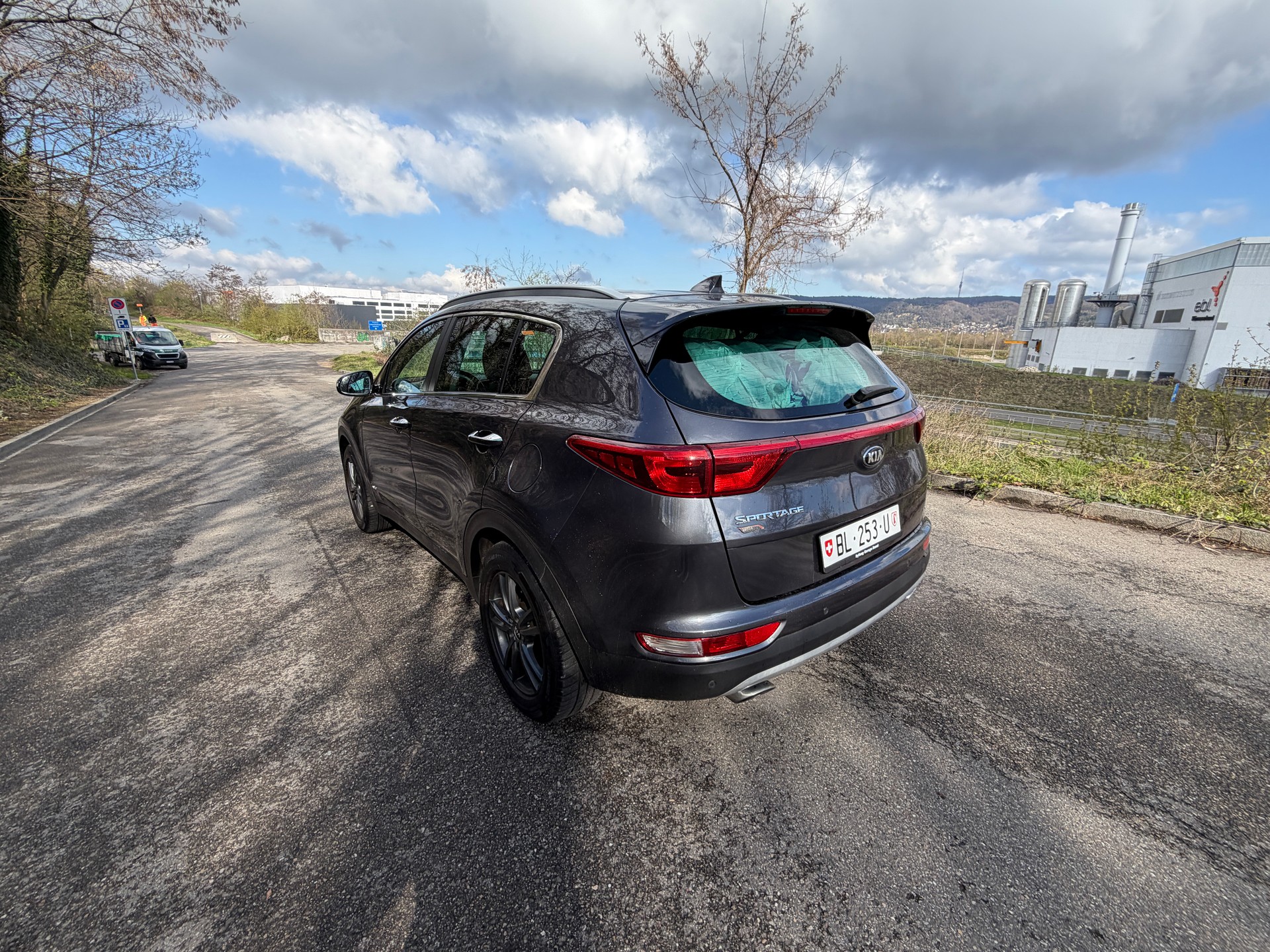 KIA Sportage 1.6 T-GDi Swiss City Line 4WD Automat-image-7