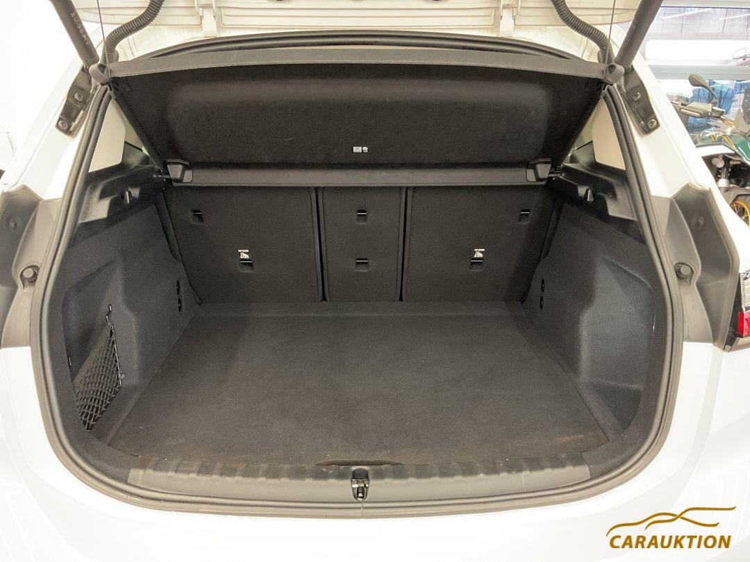 BMW 218i Active Tourer DKG-image-5
