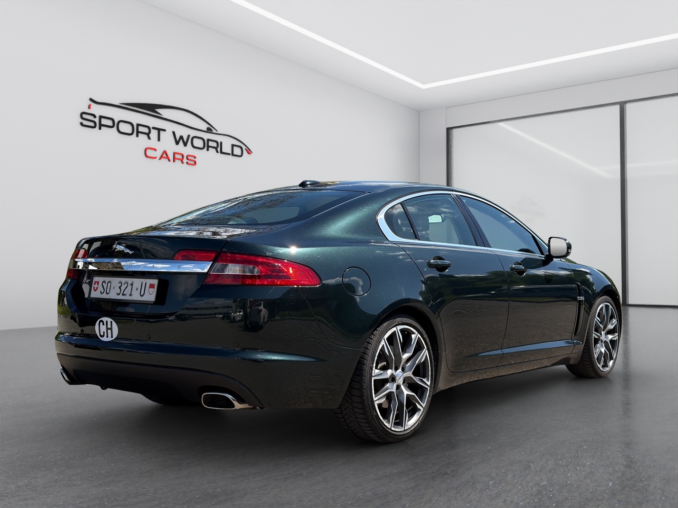 JAGUAR XF 5.0 V8 Portfolio-image-15