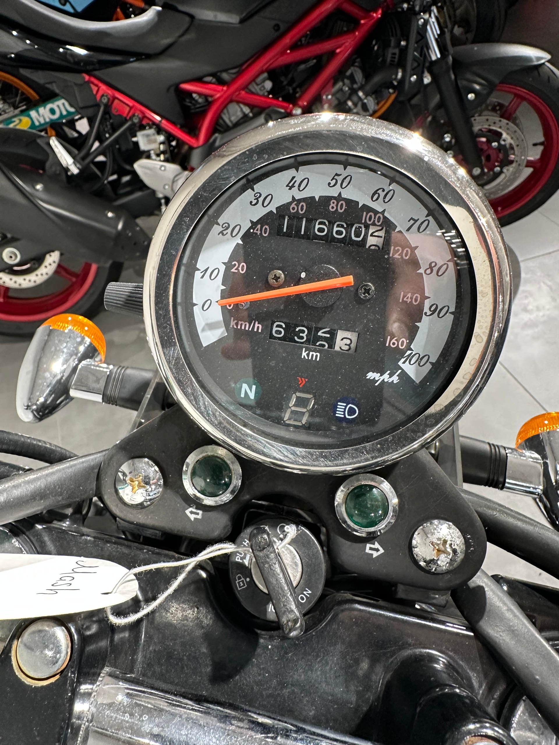 MASH 250 Two Fifty-image-8