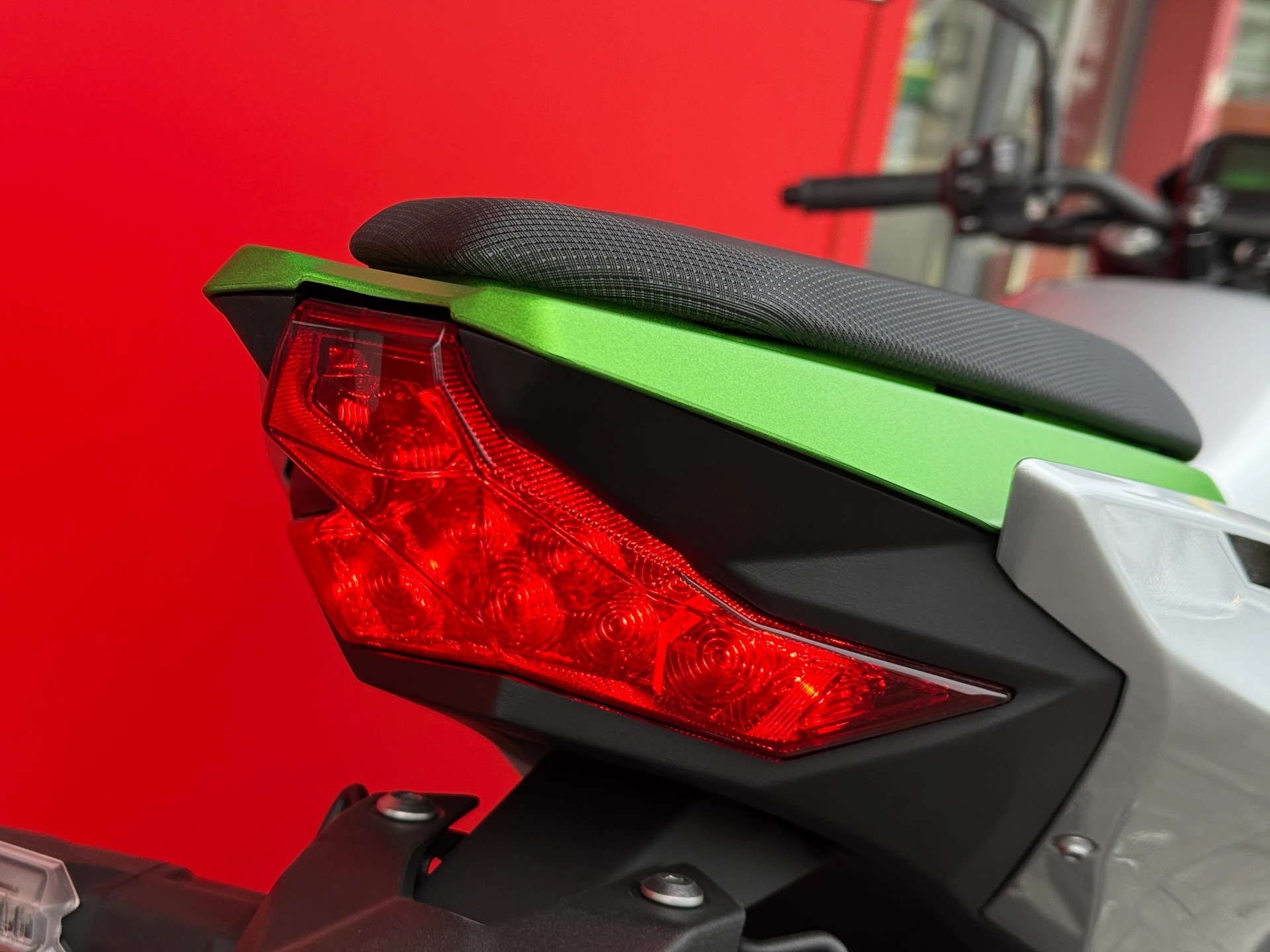 KAWASAKI Z E-1-image-1