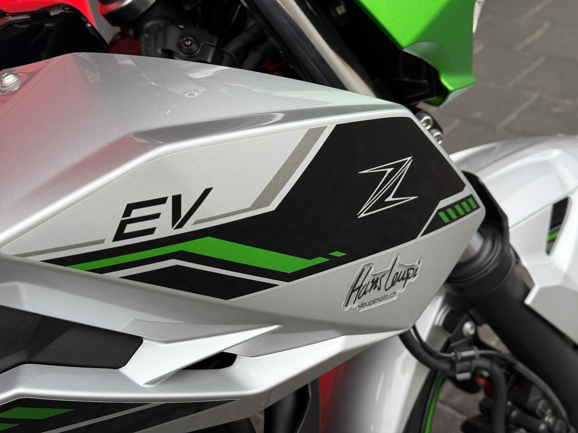 KAWASAKI Z E-1-image-15