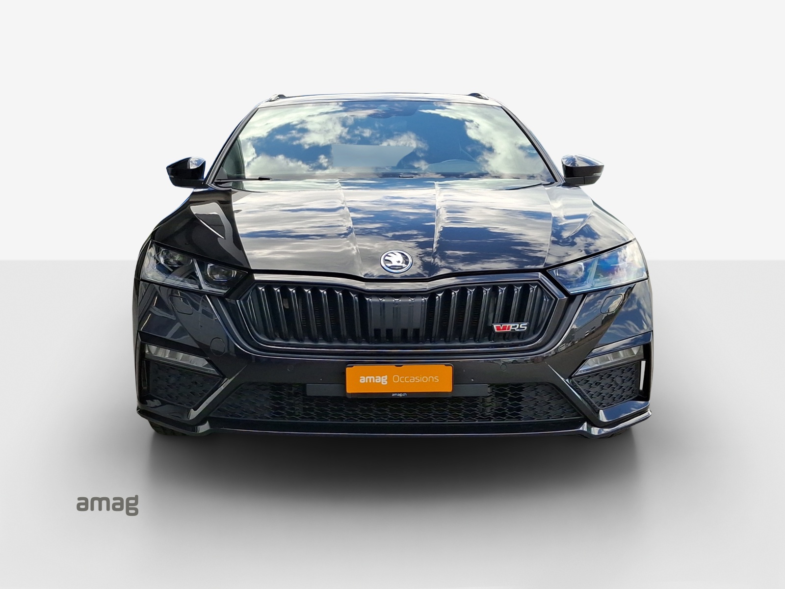 SKODA Octavia Combi 2.0 TSI DSG RS-image-6