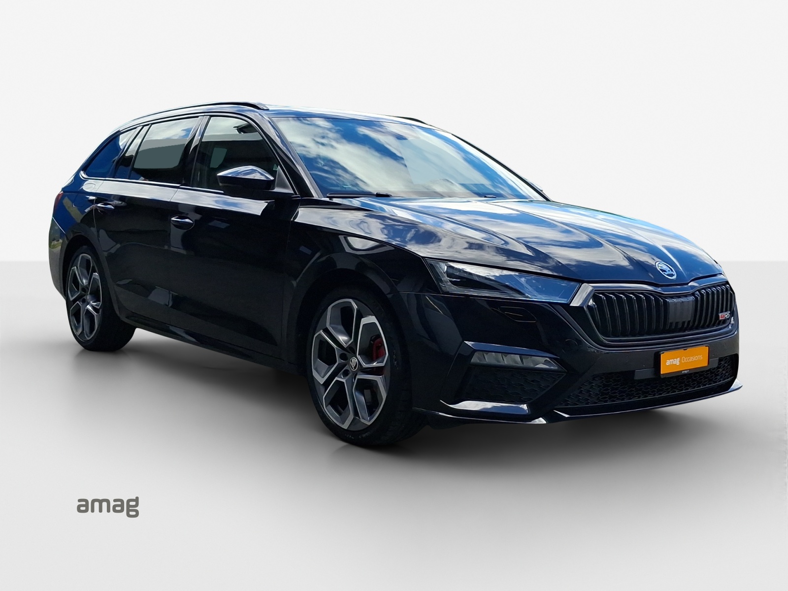 SKODA Octavia Combi 2.0 TSI DSG RS-image-5