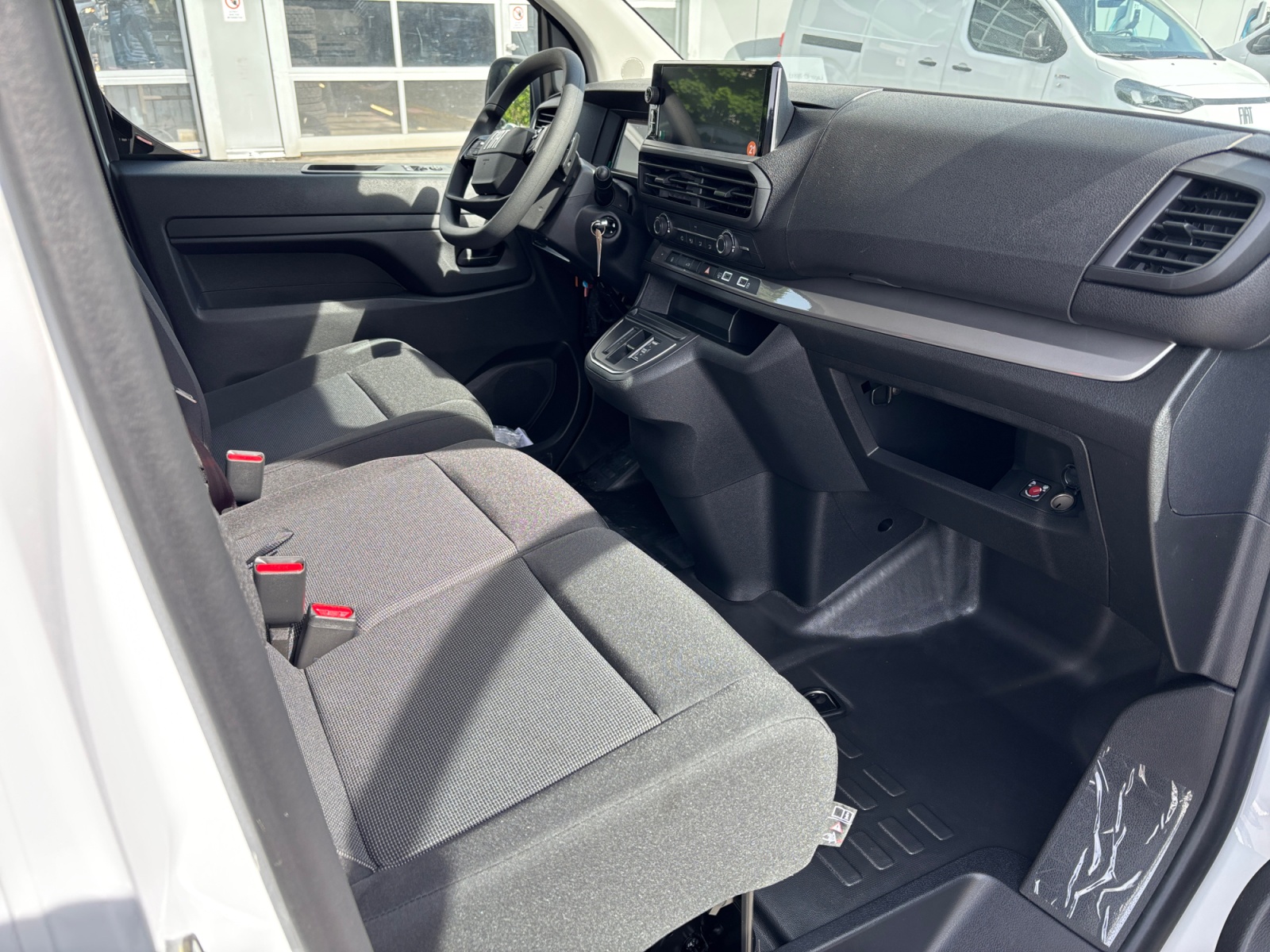 FIAT E-Scudo 75kWh L3-image-7