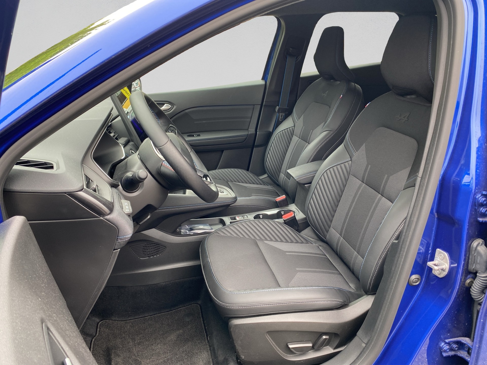 RENAULT Symbioz 1.8 E-Tech Esprit Alpine-image-8