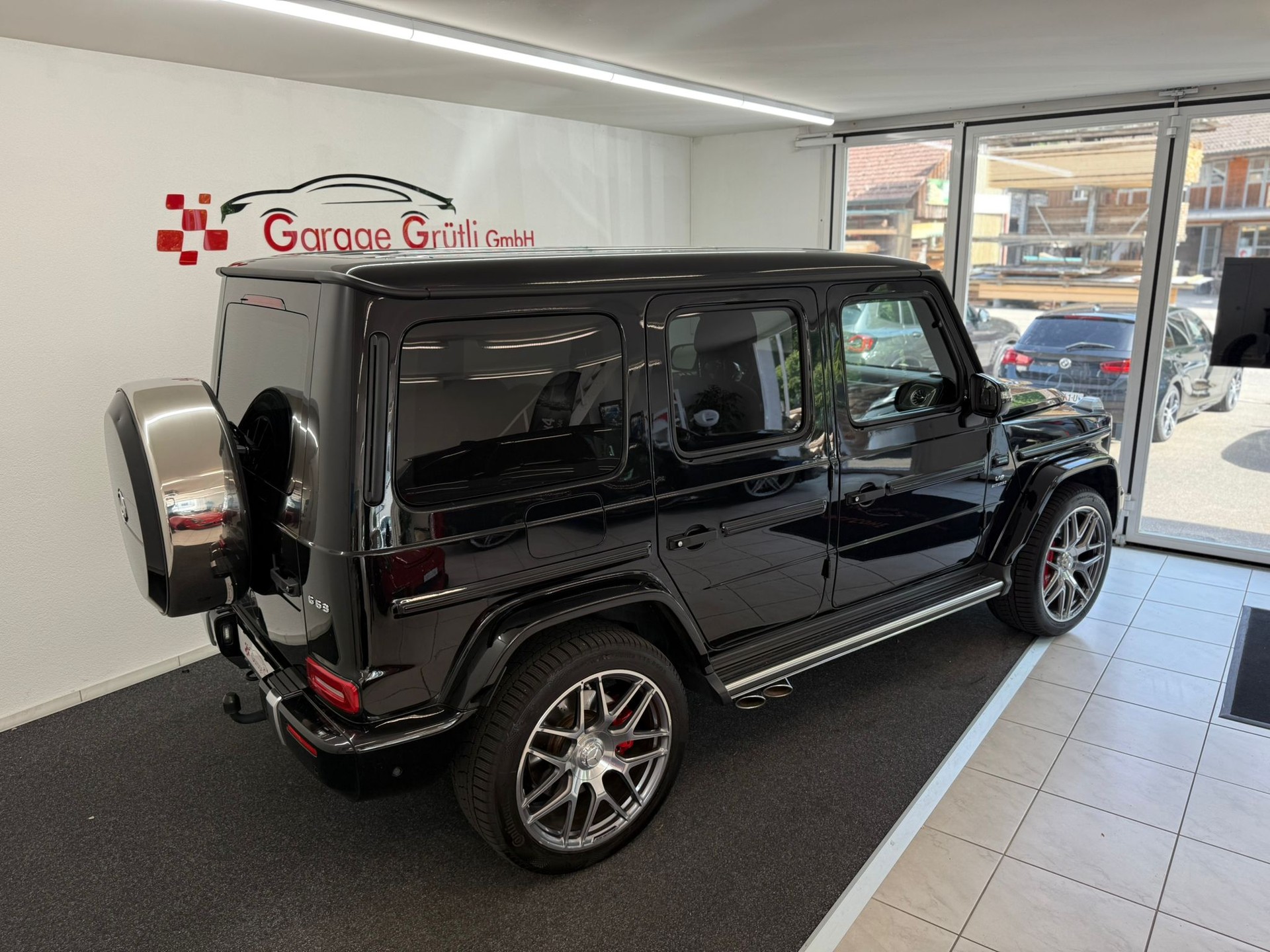 MERCEDES-BENZ G 63 AMG Speedshift Plus G-Tronic-image-4