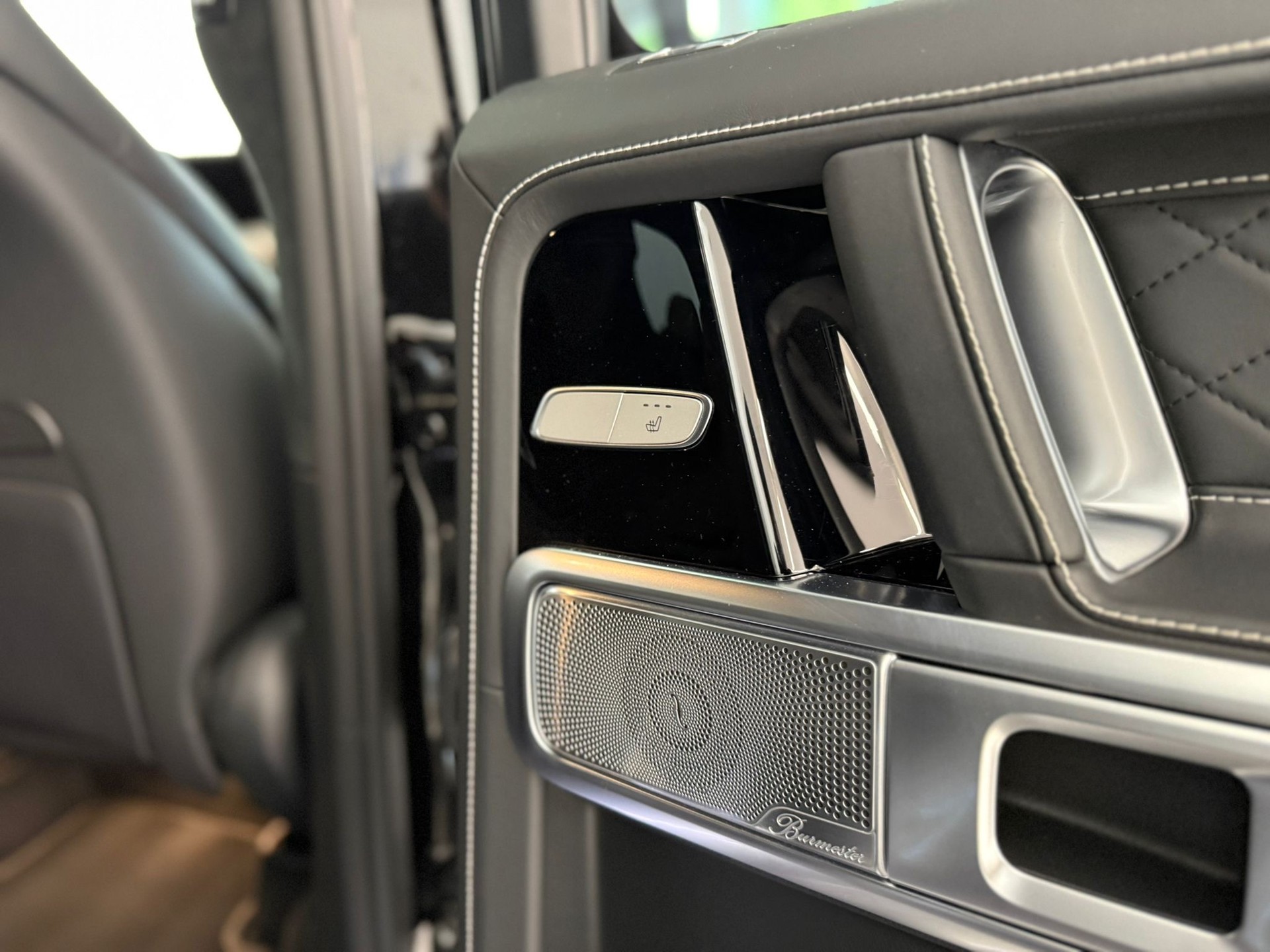MERCEDES-BENZ G 63 AMG Speedshift Plus G-Tronic-image-12