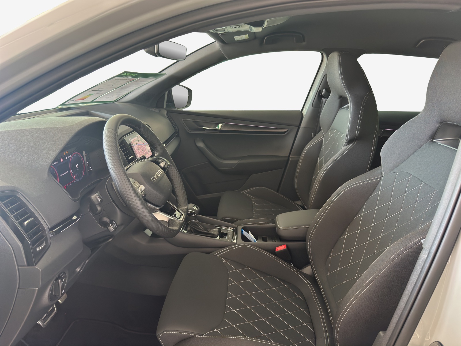 SKODA Karoq 2.0 TSI SportLine 4x4 DSG-image-7