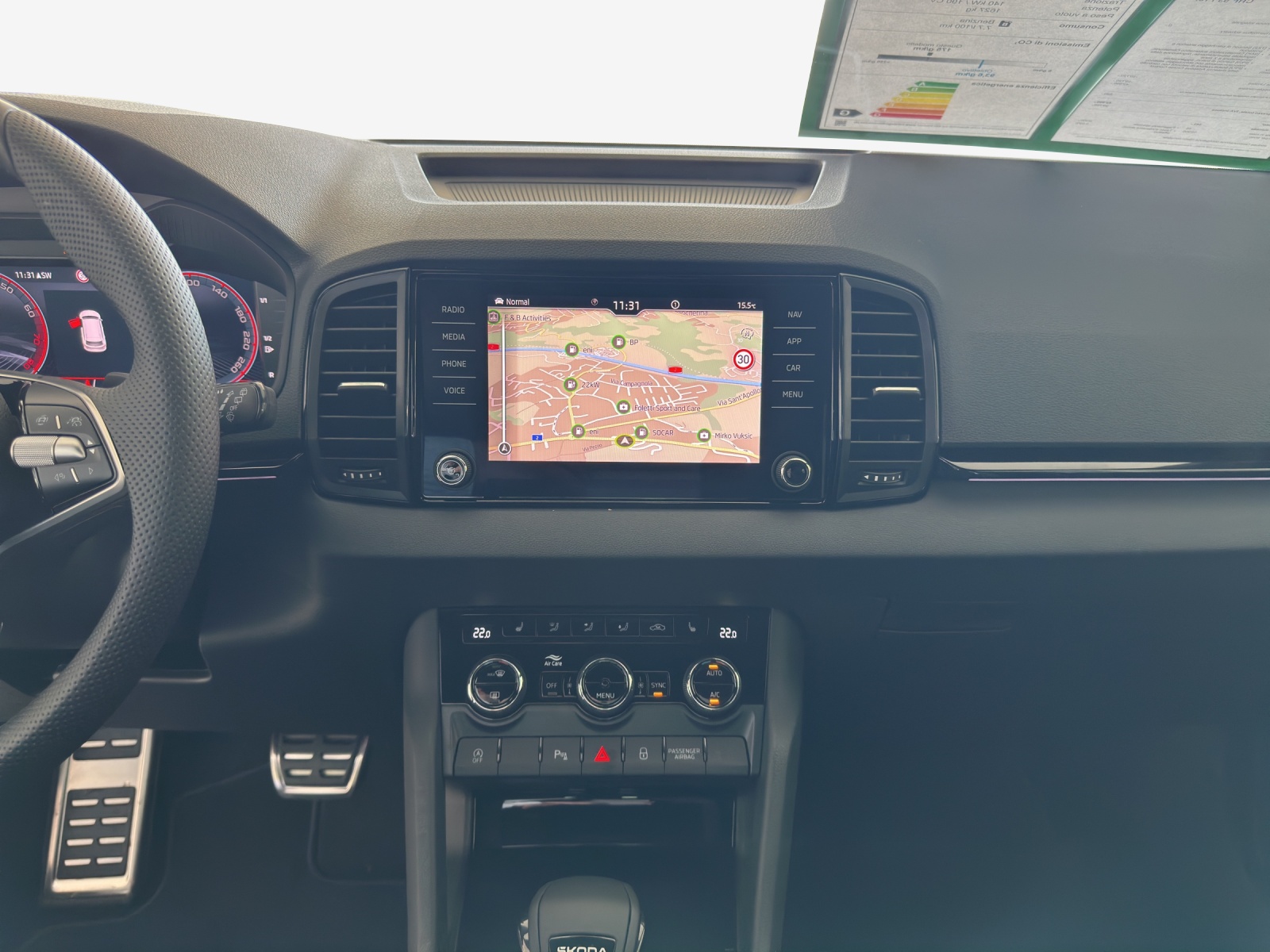 SKODA Karoq 2.0 TSI SportLine 4x4 DSG-image-10