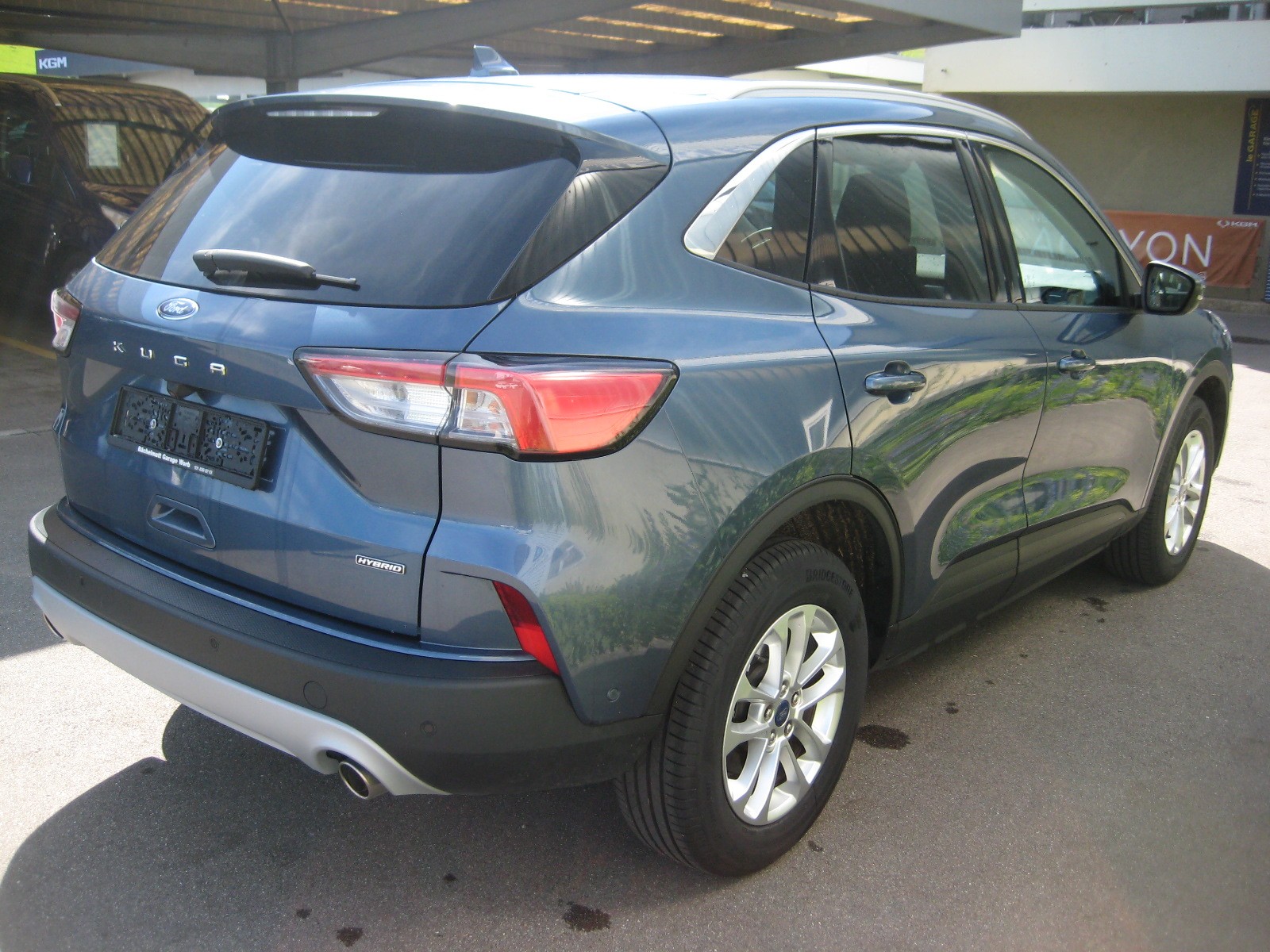 FORD Kuga 2.5 FHEV Titanium FWD-image-3