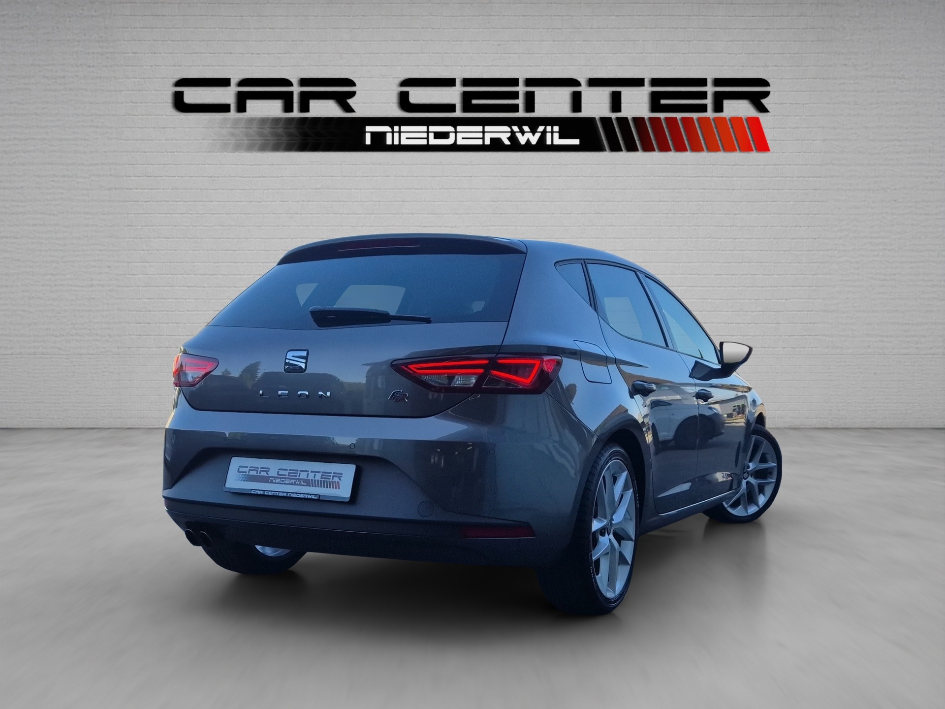 SEAT Leon 1.8 TSI FR DSG-showroom-element-1