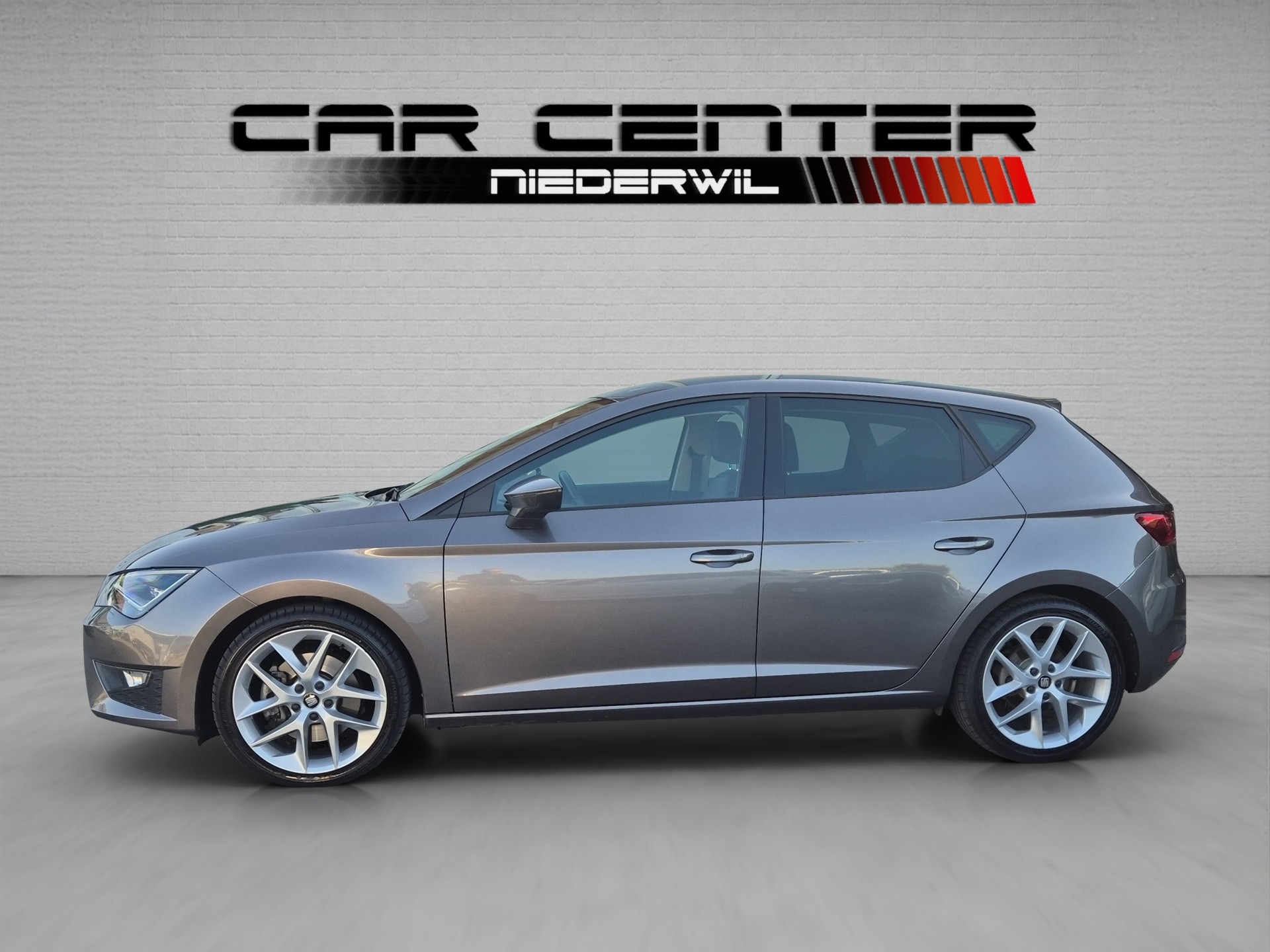 SEAT Leon 1.8 TSI FR DSG-showroom-element-3