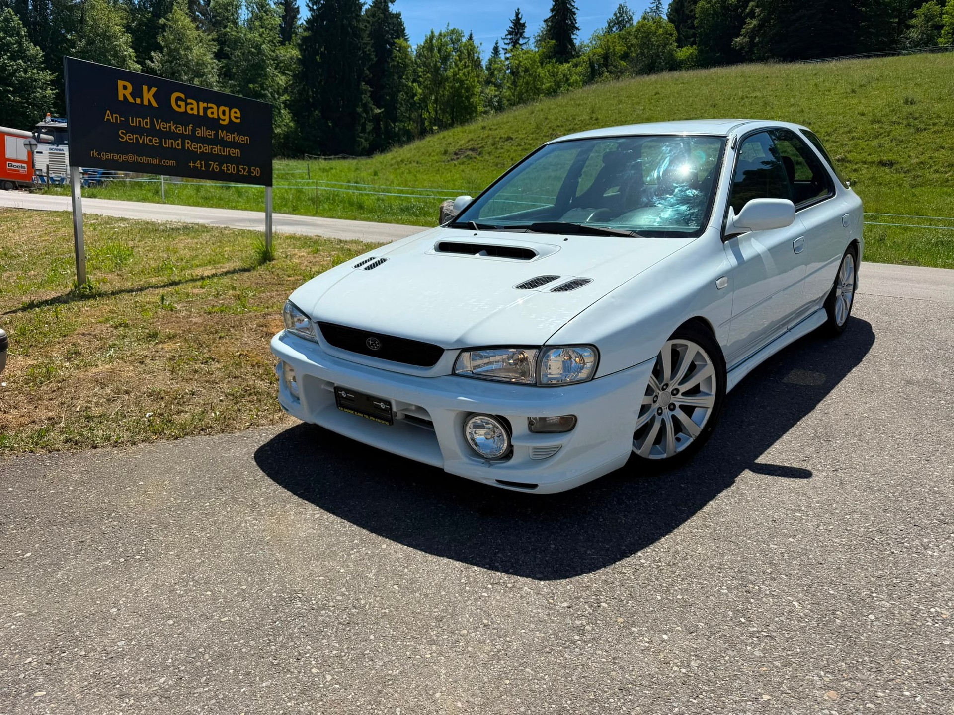SUBARU Impreza 2.0 Turbo