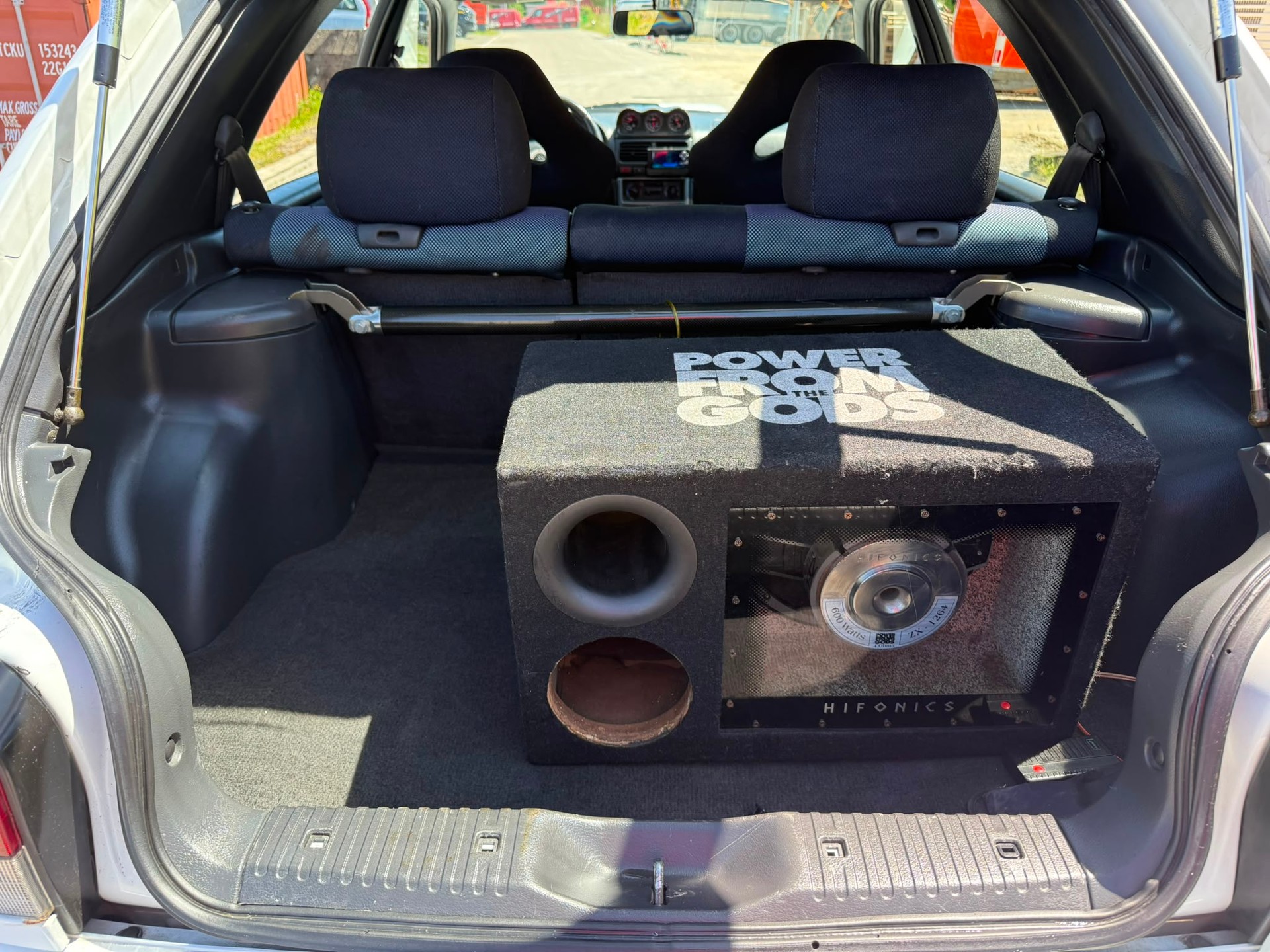 SUBARU Impreza 2.0 Turbo-image-14