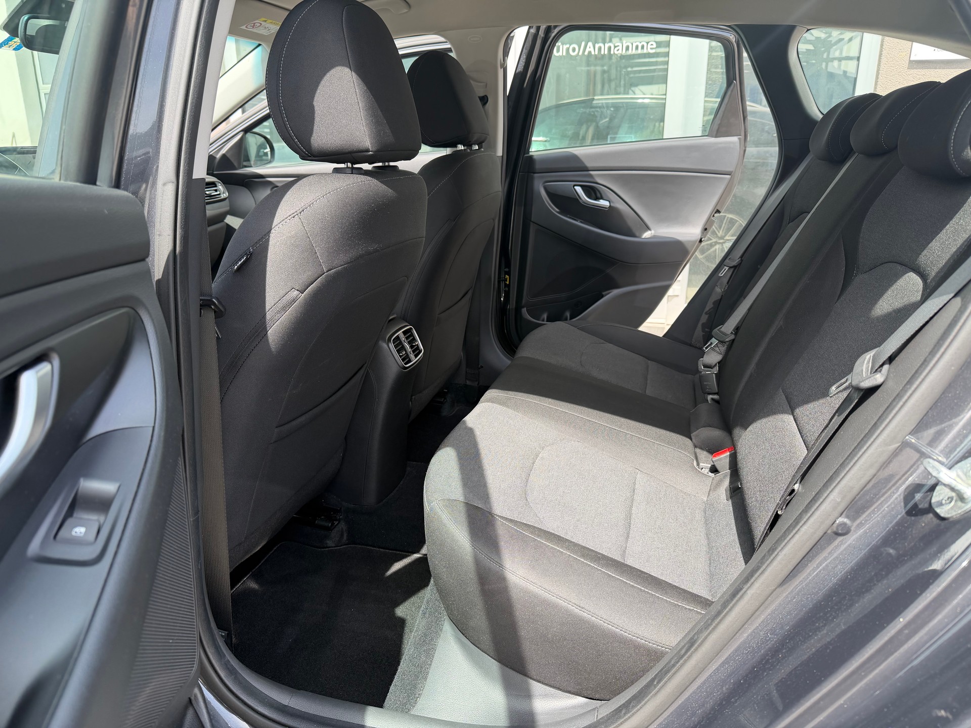 HYUNDAI i30 Wagon 1.5 T-GDi Origo 48V MH DCT-image-10