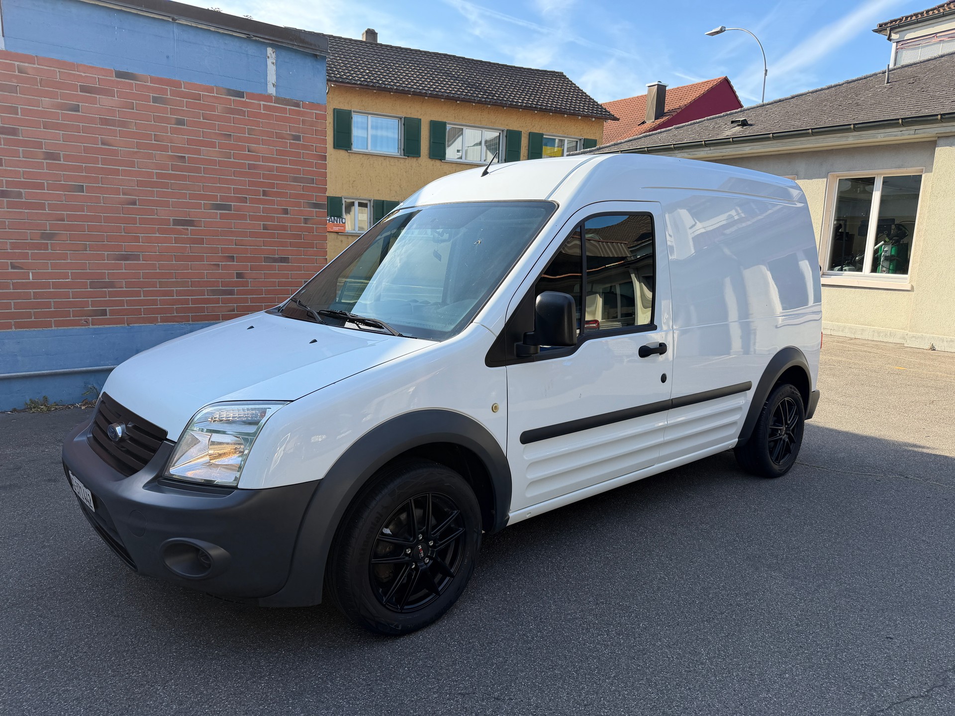 FORD transit connect 1.8 TDCI Camper- Clever Ausgebaut-image-2
