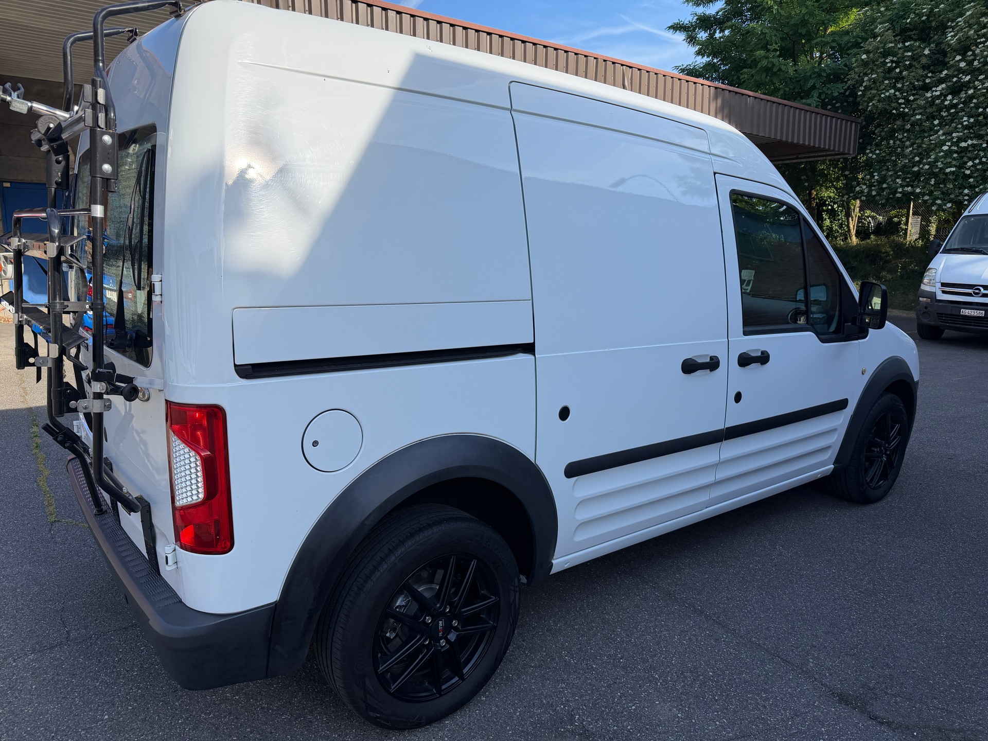 FORD transit connect 1.8 TDCI Camper- Clever Ausgebaut-image-5