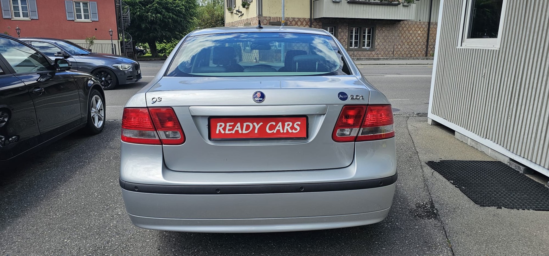 SAAB 9-3 2.0t Vector-image-7