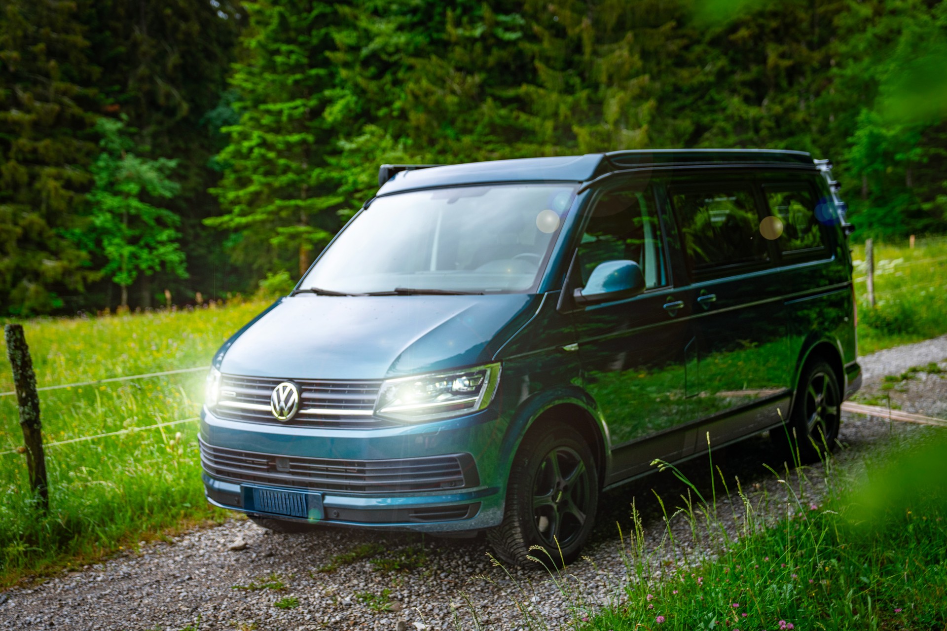 VW Custom-Bus-image-1