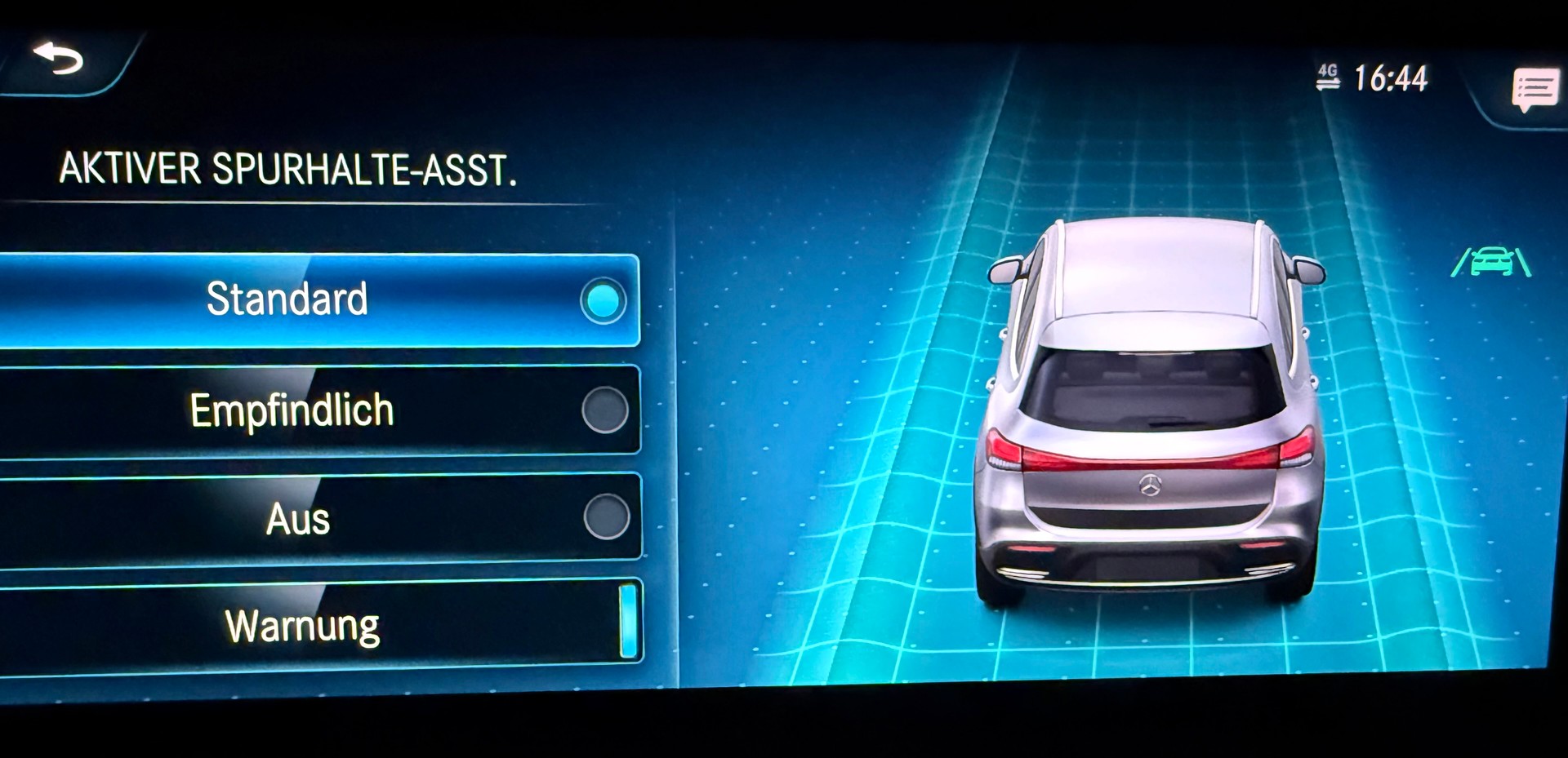 MERCEDES-BENZ EQA 350 AMG Line 4Matic Swiss Star-image-13