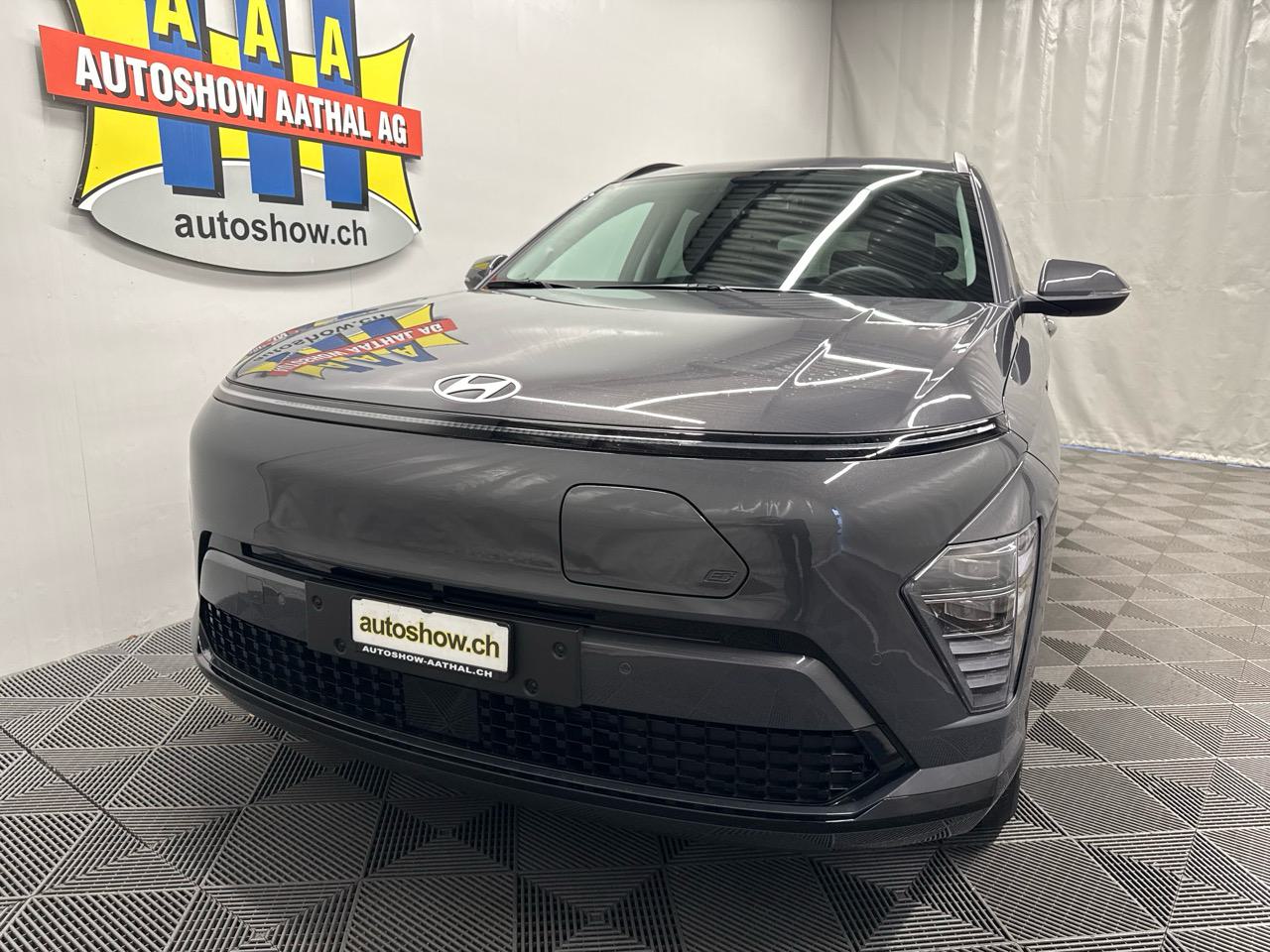 HYUNDAI Kona EV 65.4 kWh Black Line-image-14
