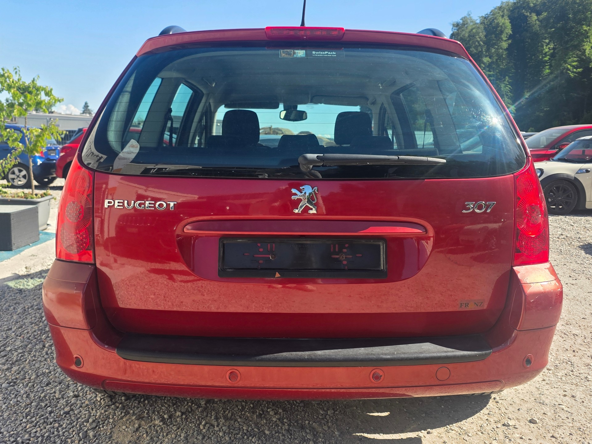 PEUGEOT 307 SW 1.6 16V Frisch ab MFK / Frisch ab Service / 6 Monate Garantie / Gratis Lieferung-showroom-element-3