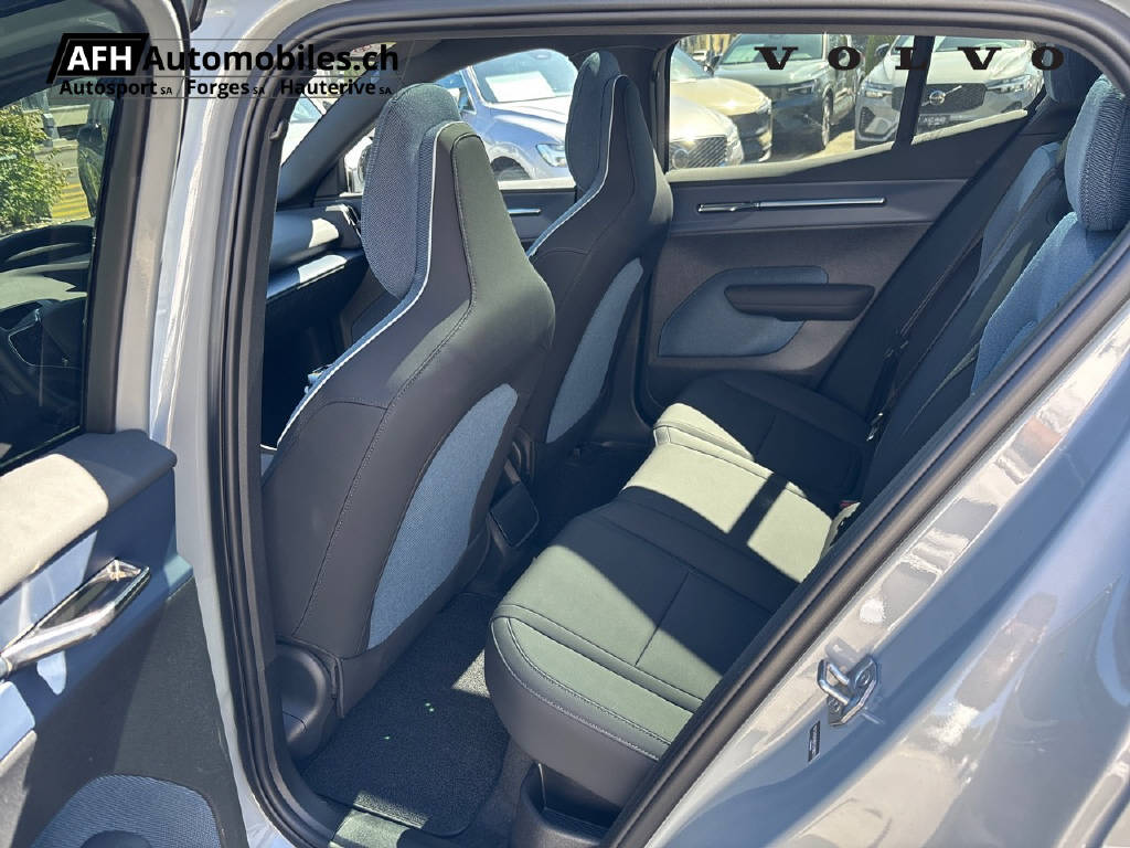 VOLVO EX 30 CC E60 Twin Performance AWD-image-13
