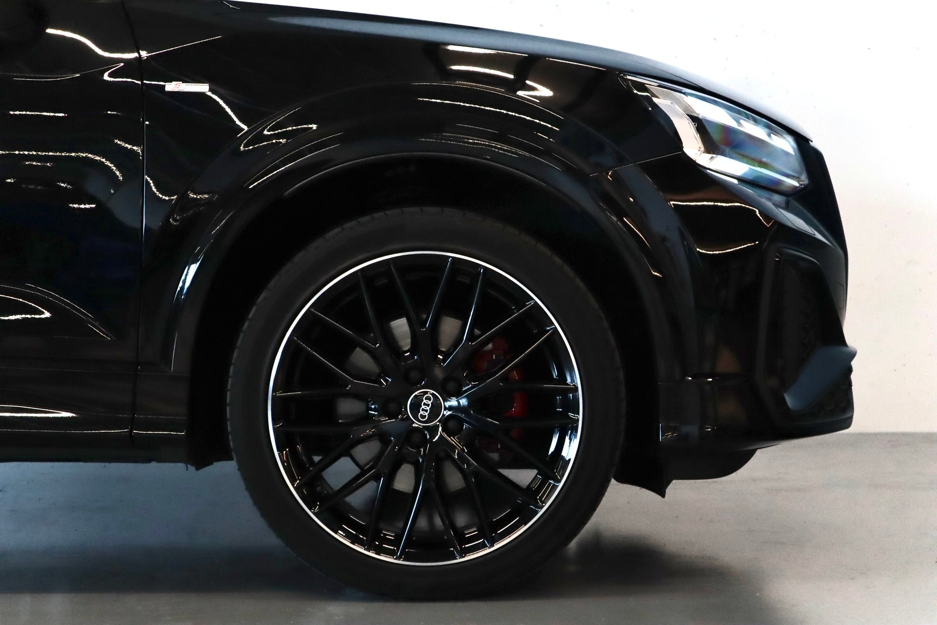 AUDI Q2 40 TFSI S line Attraction quattro S-tronic | CH-FZG-image-4