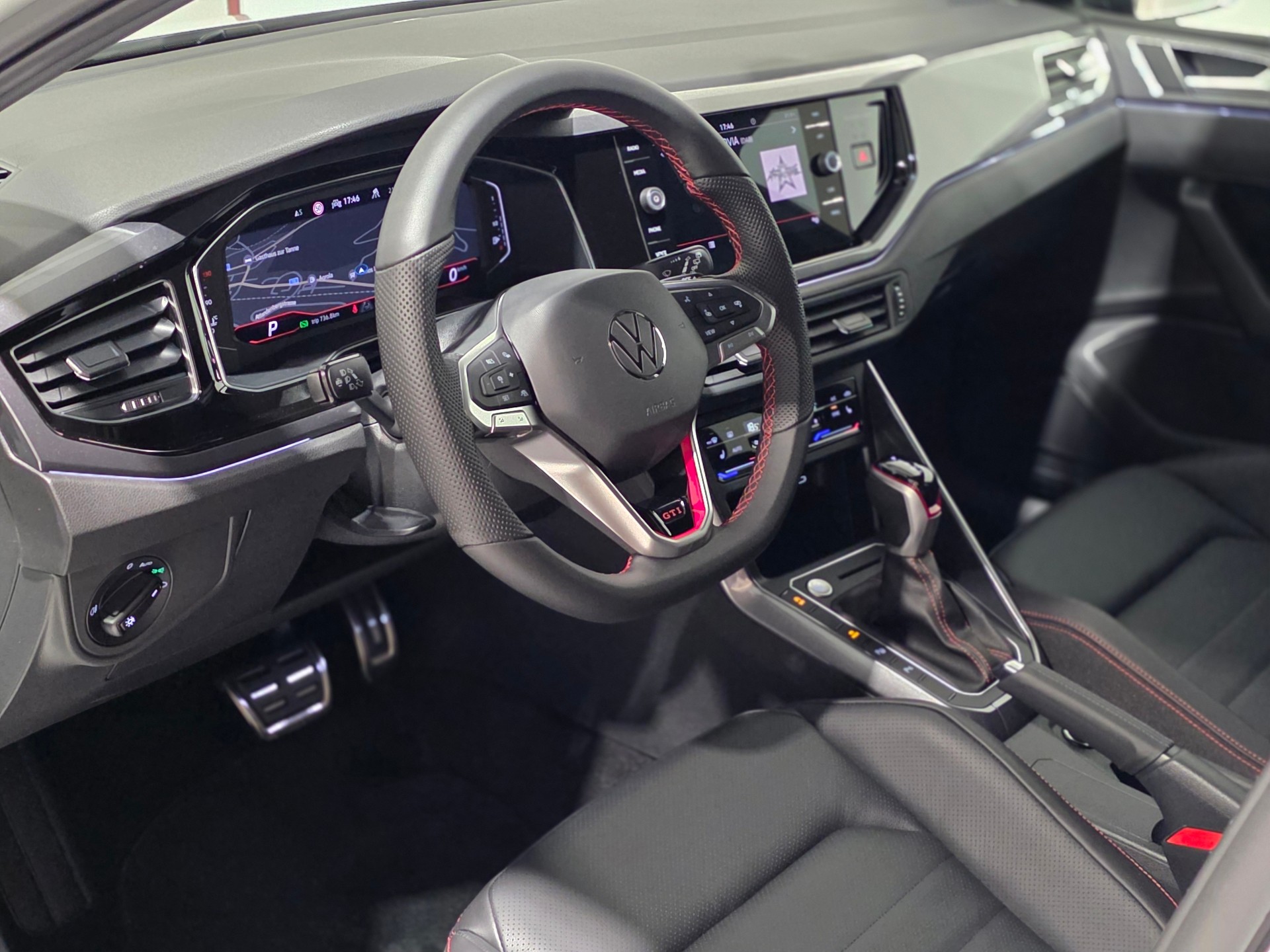 VW Polo 2.0 TSI GTI DSG-image-6