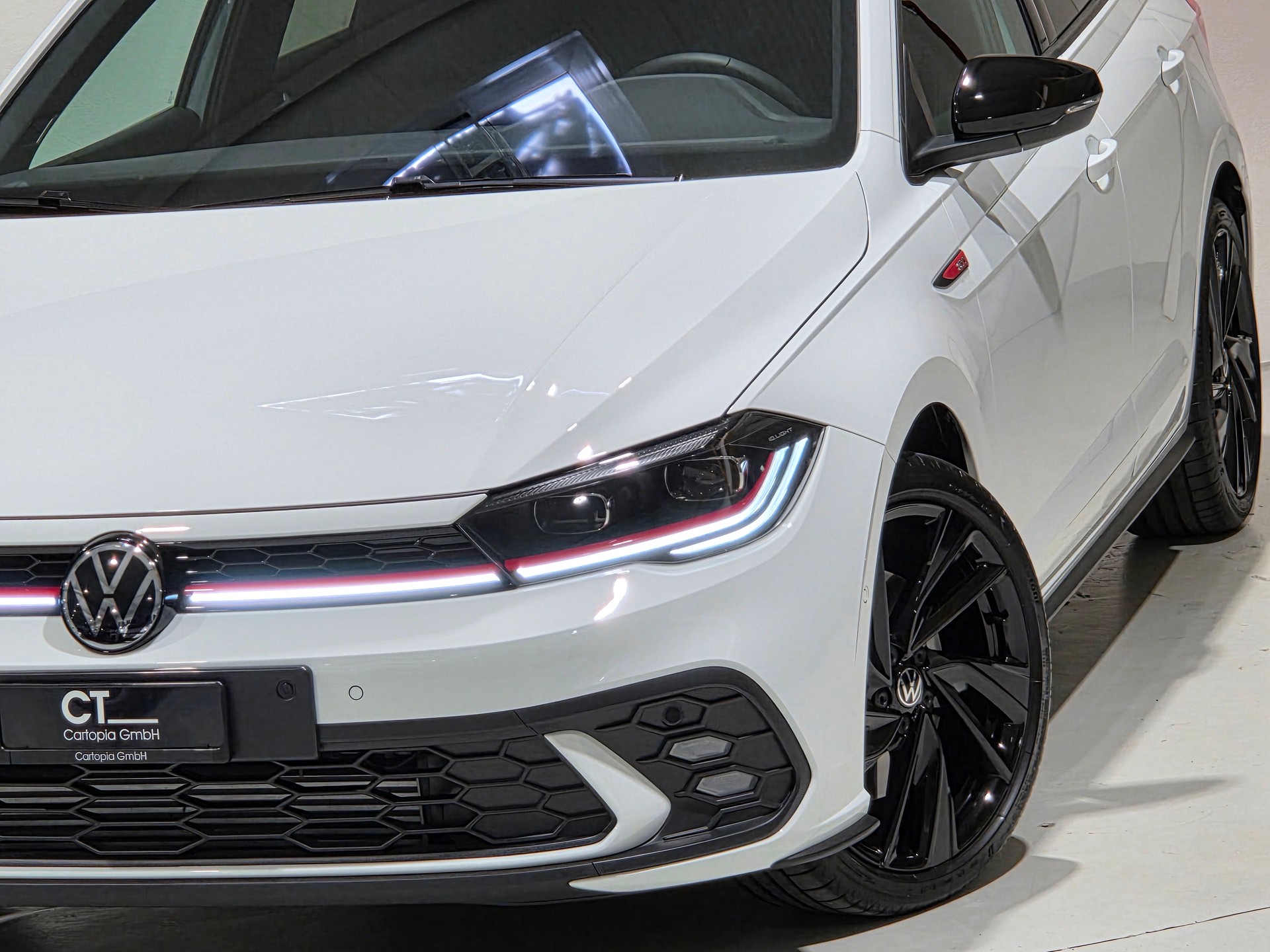 VW Polo 2.0 TSI GTI DSG-image-20