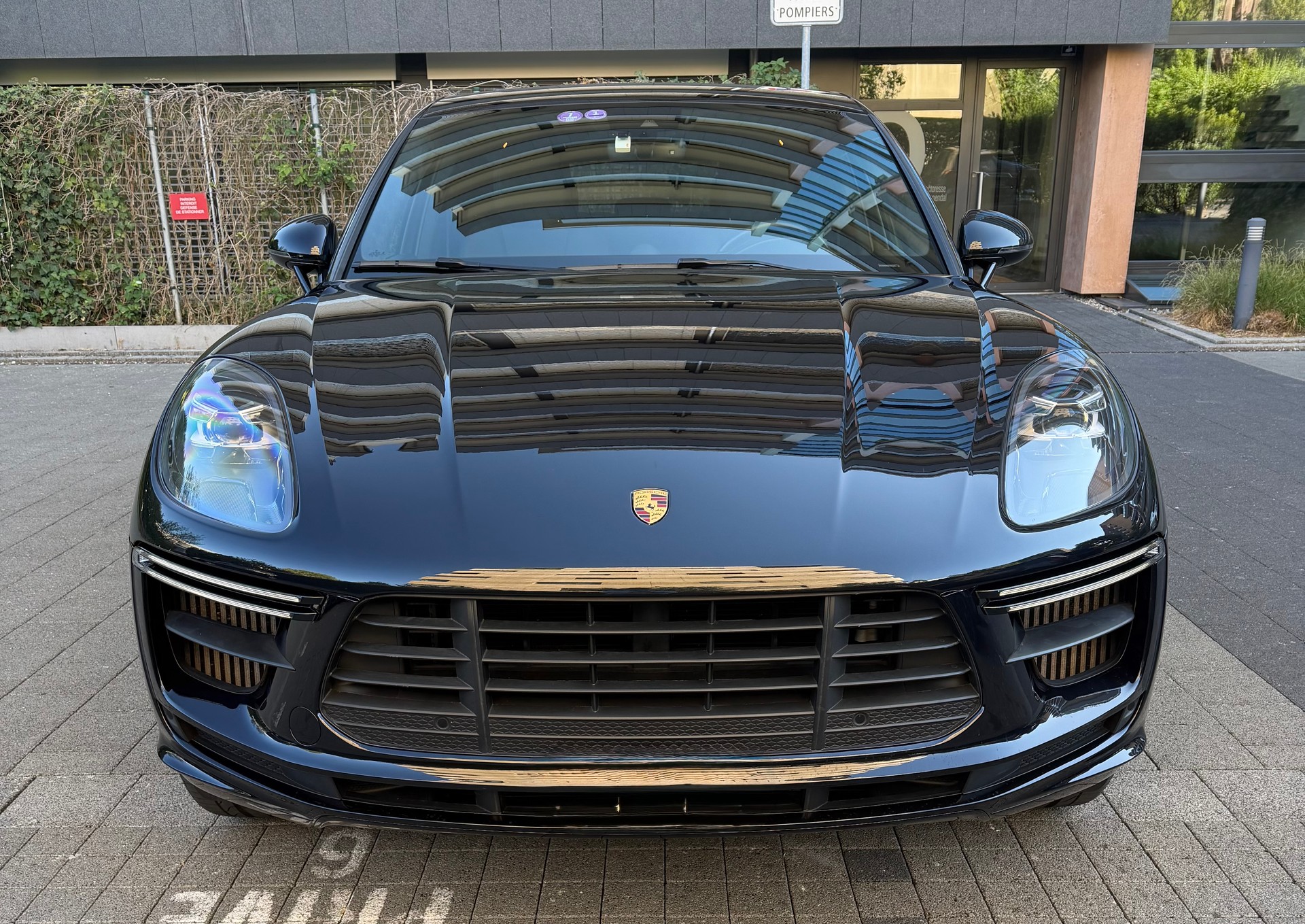 PORSCHE Macan Turbo