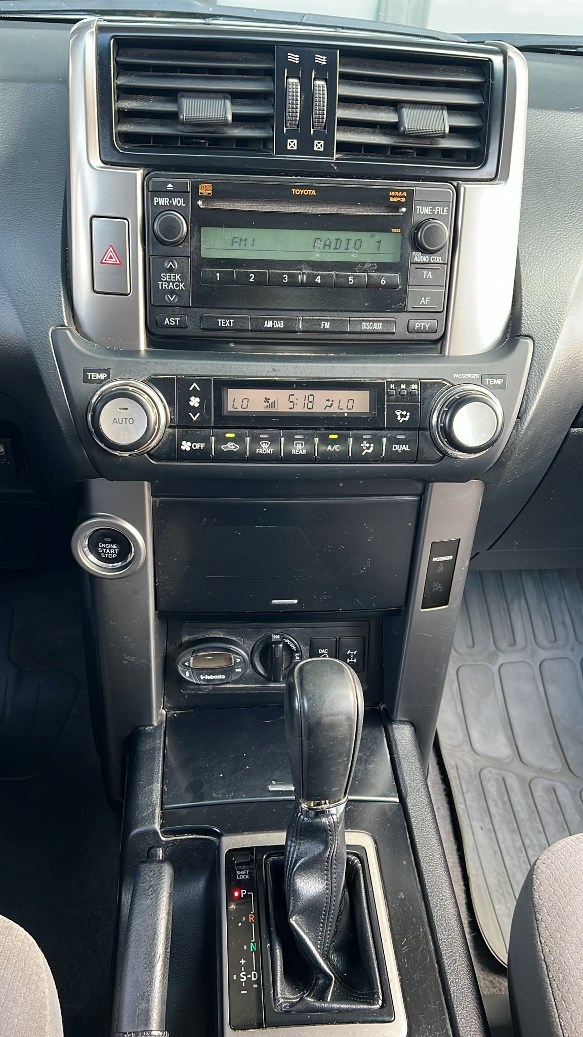 TOYOTA Land Cruiser 3.0 TD Linea Luna-image-14