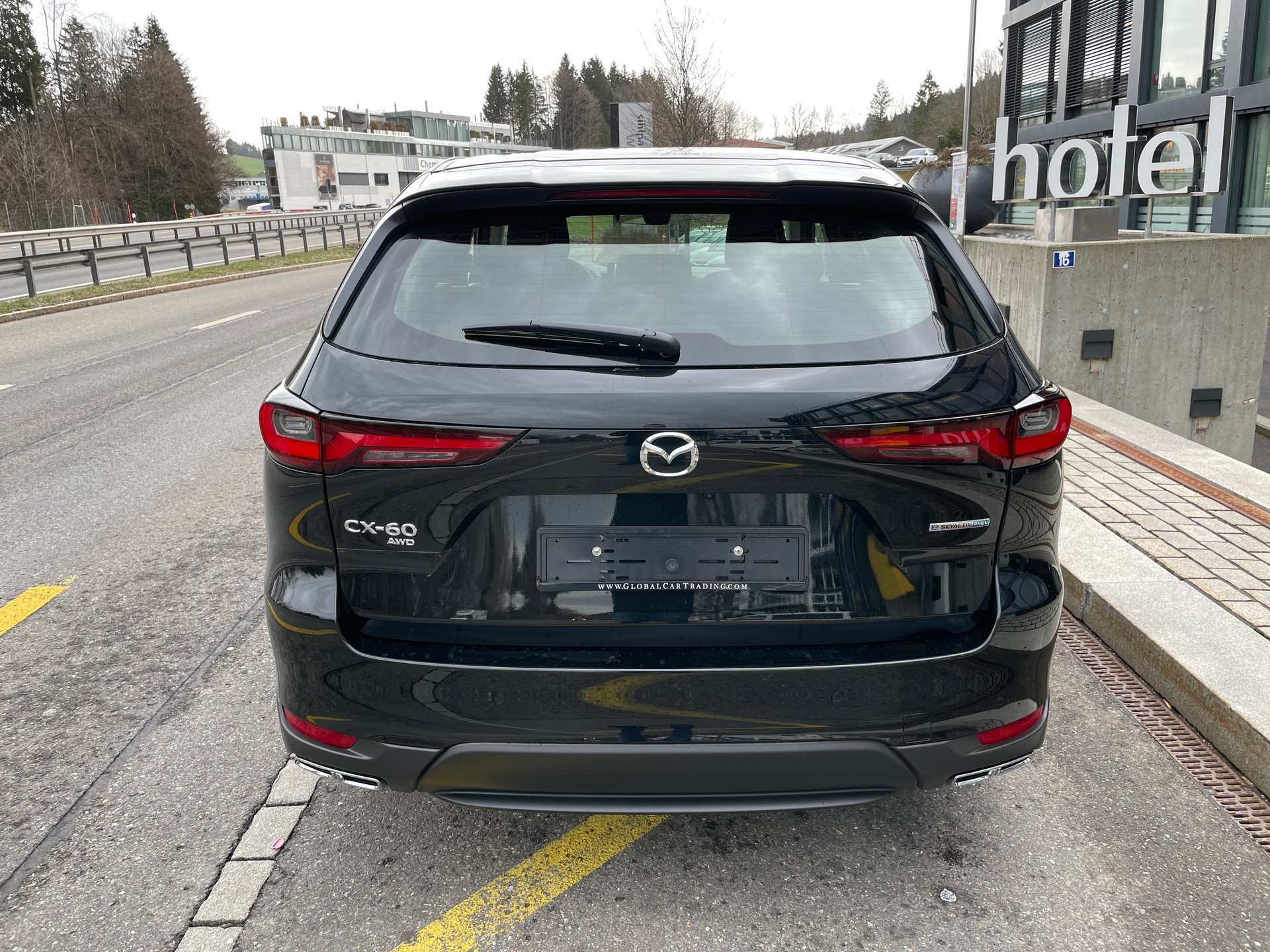 MAZDA CX-60 e-Skyactiv PHEV 327 AWD Exclusive Line-image-6