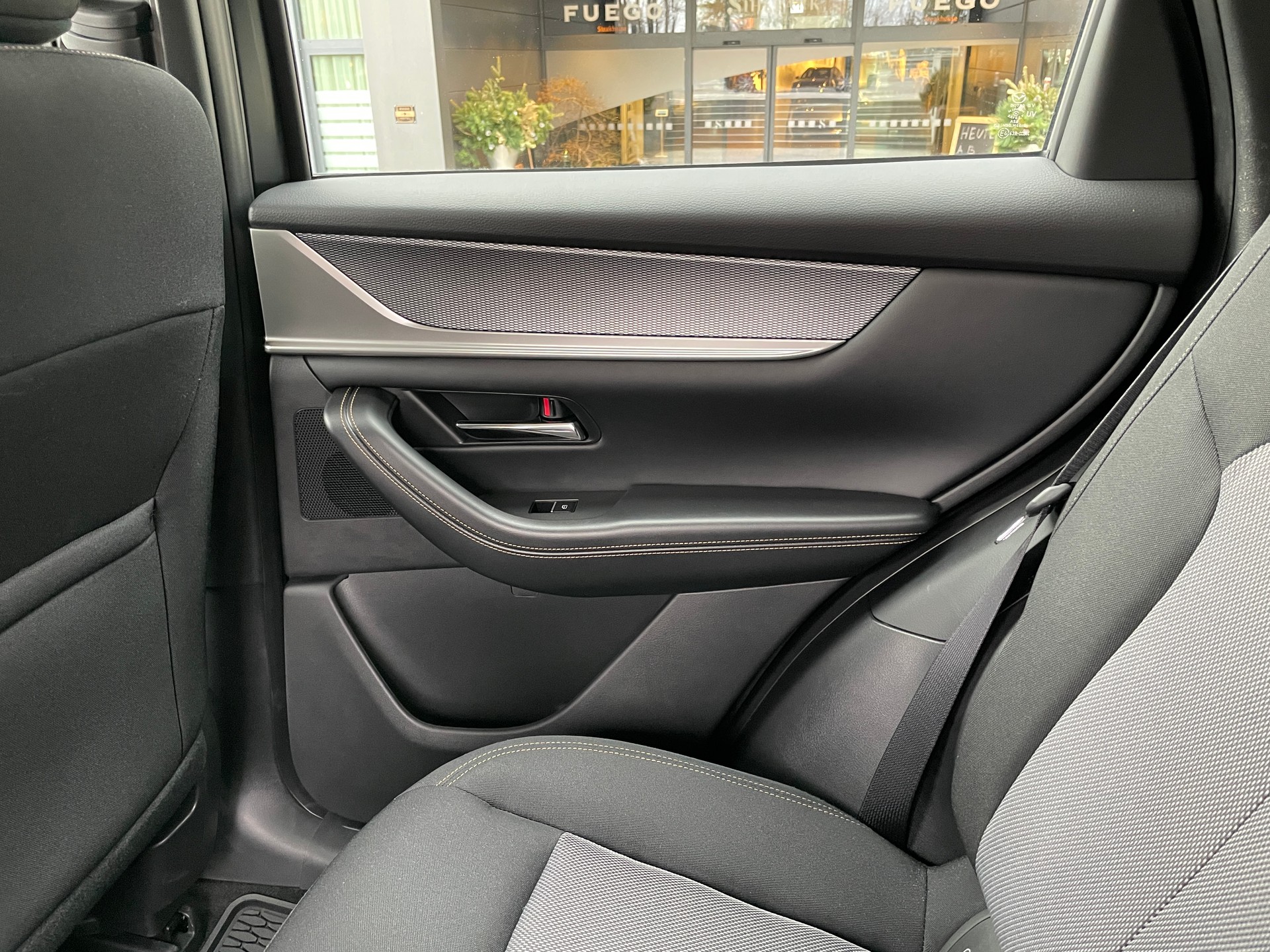 MAZDA CX-60 e-Skyactiv PHEV 327 AWD Exclusive Line-image-16