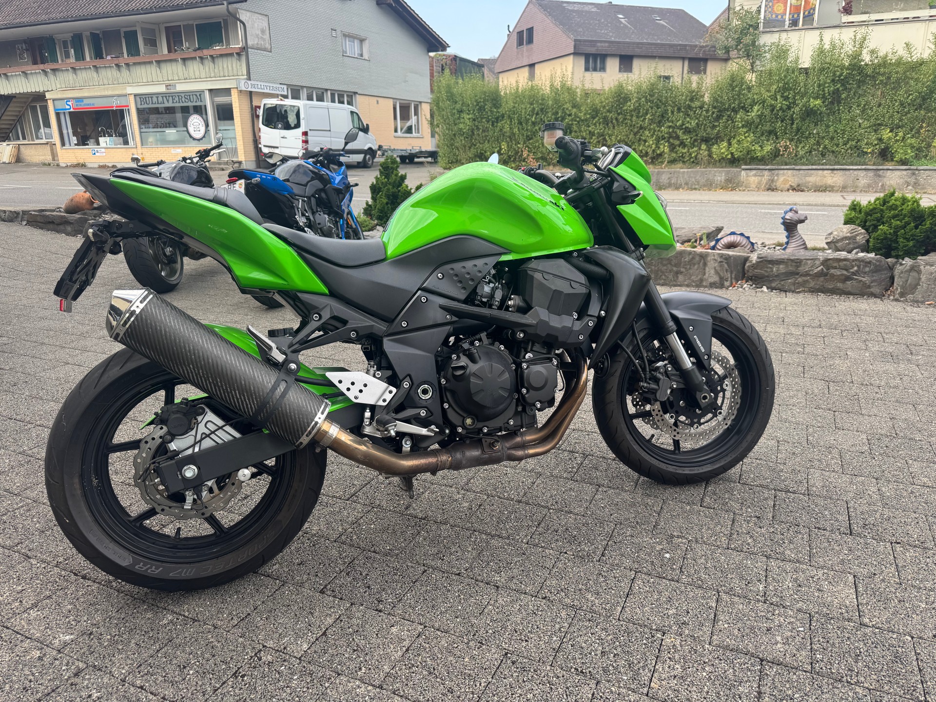KAWASAKI Z 750 ABS-image-2