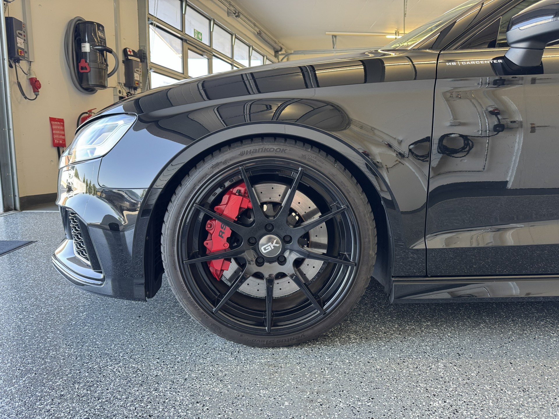 AUDI RS3 Limousine 2.5 TSI quattro S-tronic "Akrapovic ohne OPF"-showroom-element-3