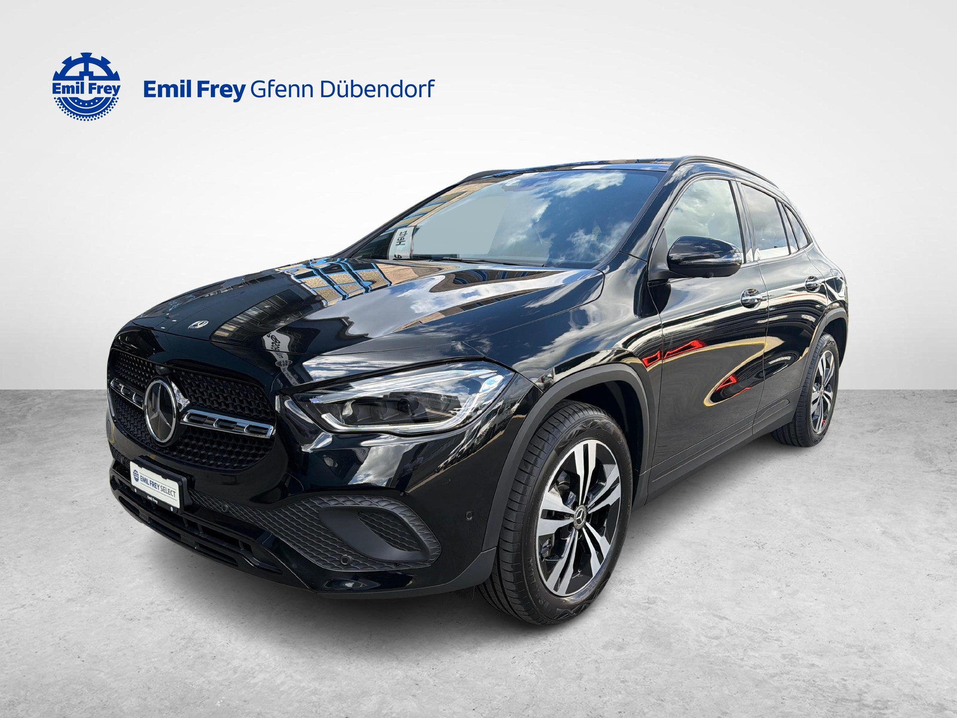 MERCEDES-BENZ GLA 250 Progressive 4matic