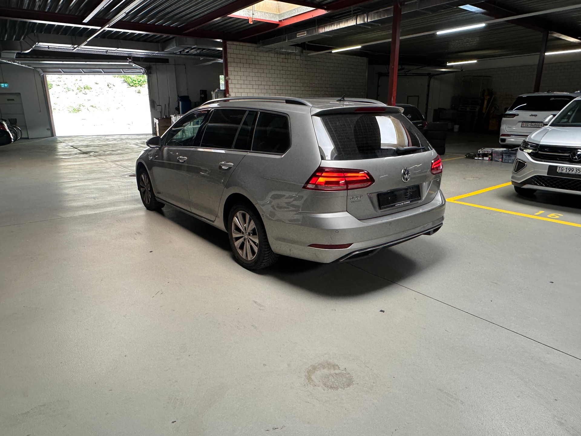 VW Golf Variant 1.4 TSI Comfortline-showroom-element-2