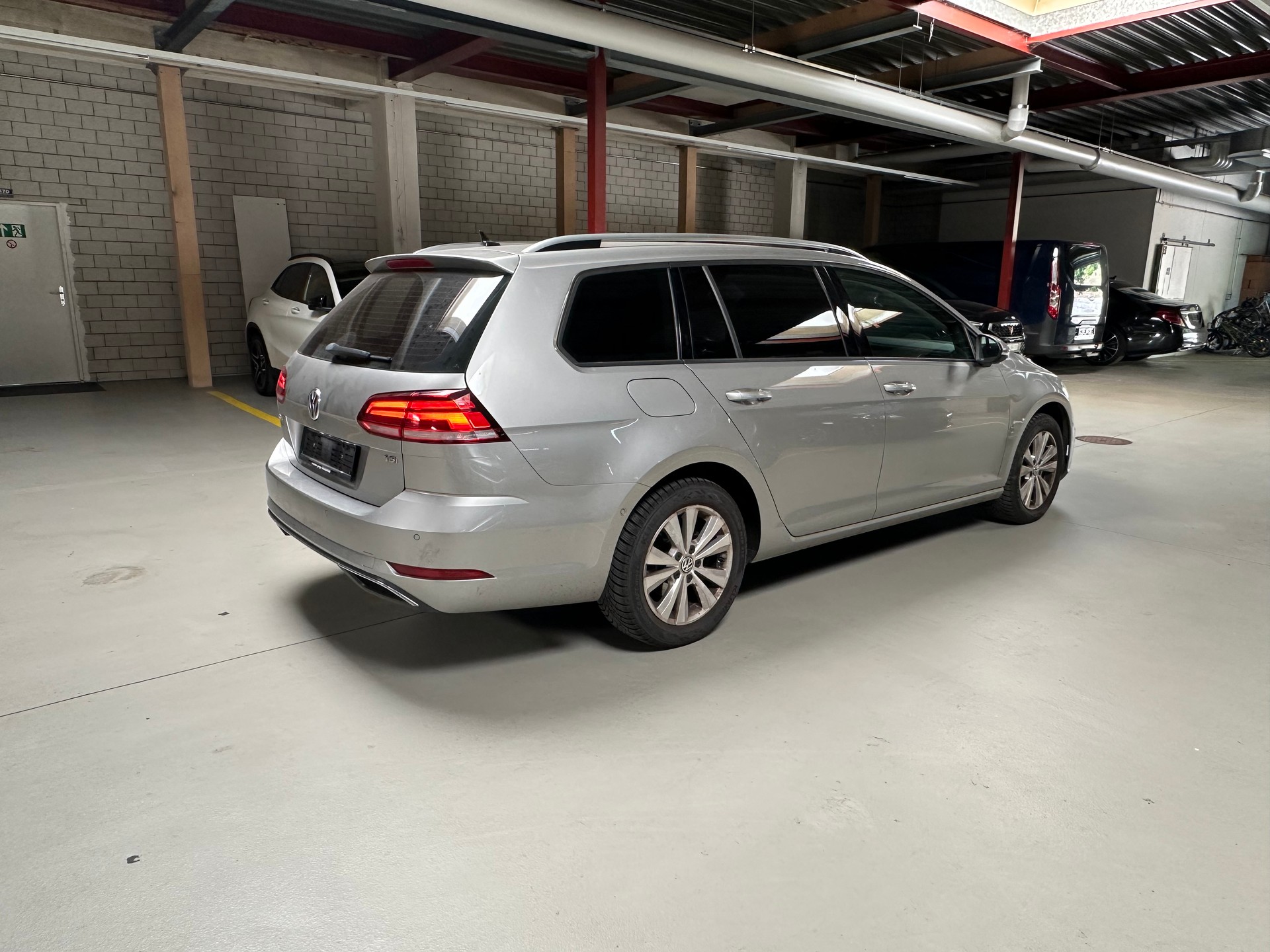 VW Golf Variant 1.4 TSI Comfortline-image-4