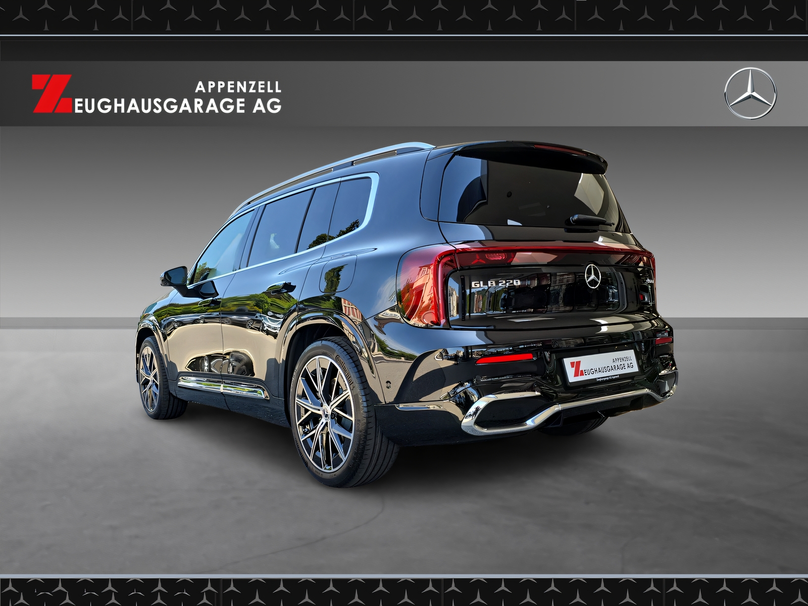MERCEDES-BENZ GLB 220 4Matic-showroom-element-3