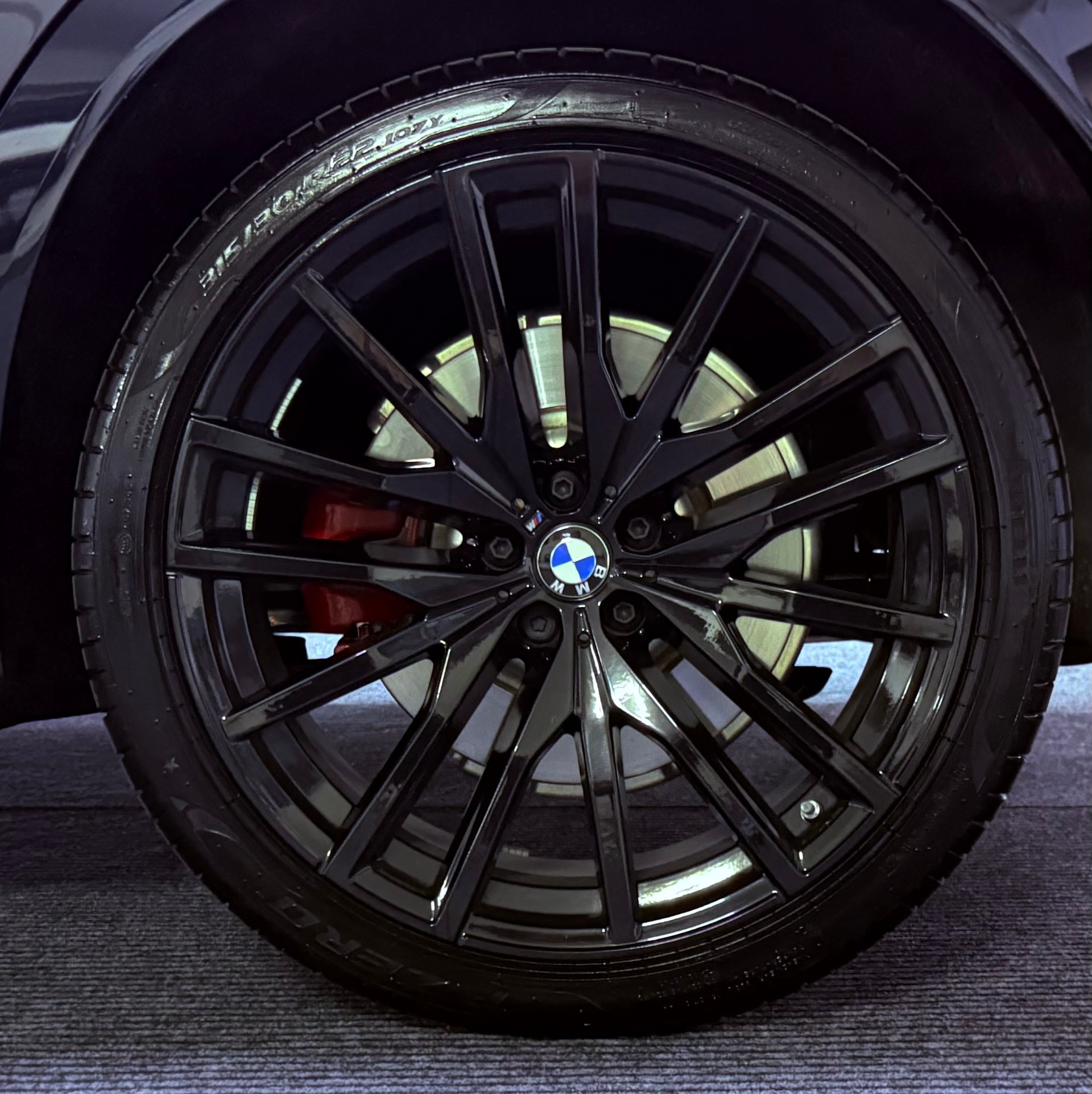 BMW X6 xDrive 48V M60i M Sport Pro Steptronic-image-28