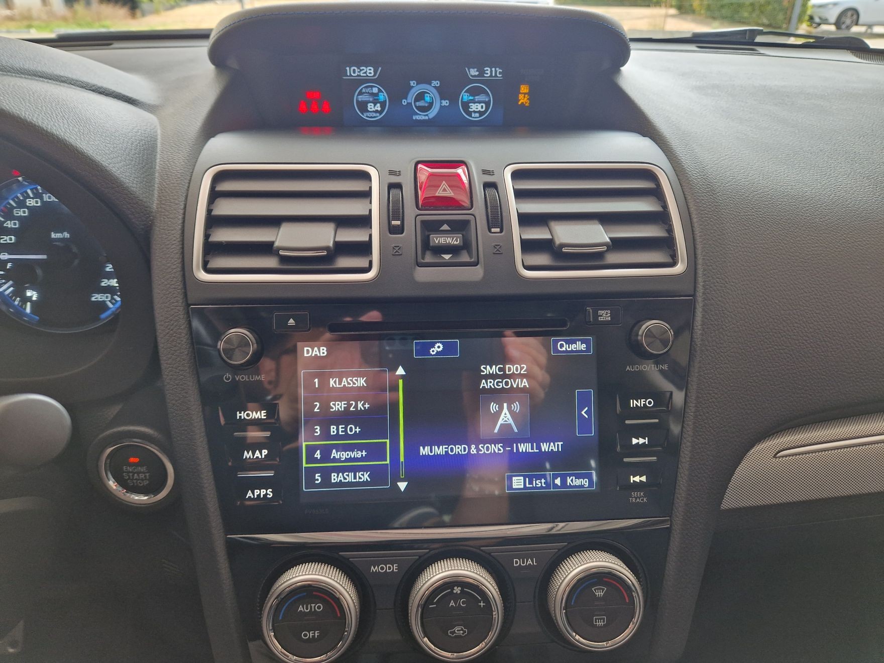 SUBARU Levorg 1.6DIT Luxury AWD Lineartronic-image-10