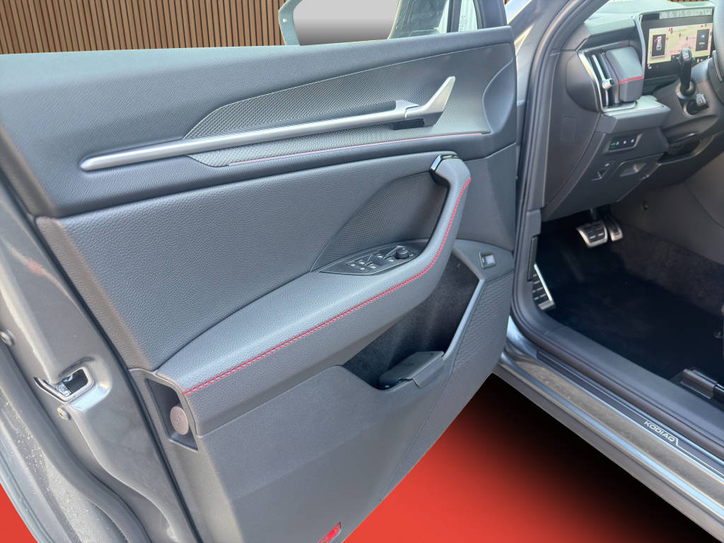 SKODA Kodiaq 2.0 TSI RS-image-20